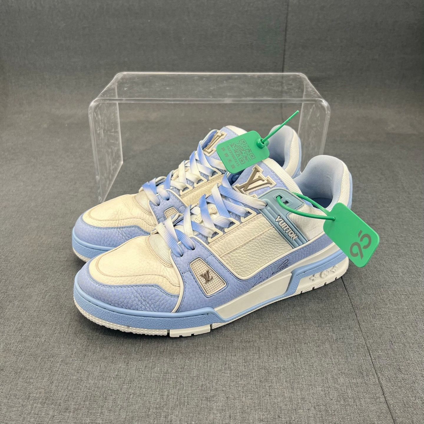 Louis Vuitton Louis Vuitton Training Blue Lowtop Sneakers 41 Men Size US 8.5 / EU 41-42 - 1 Thumbnail