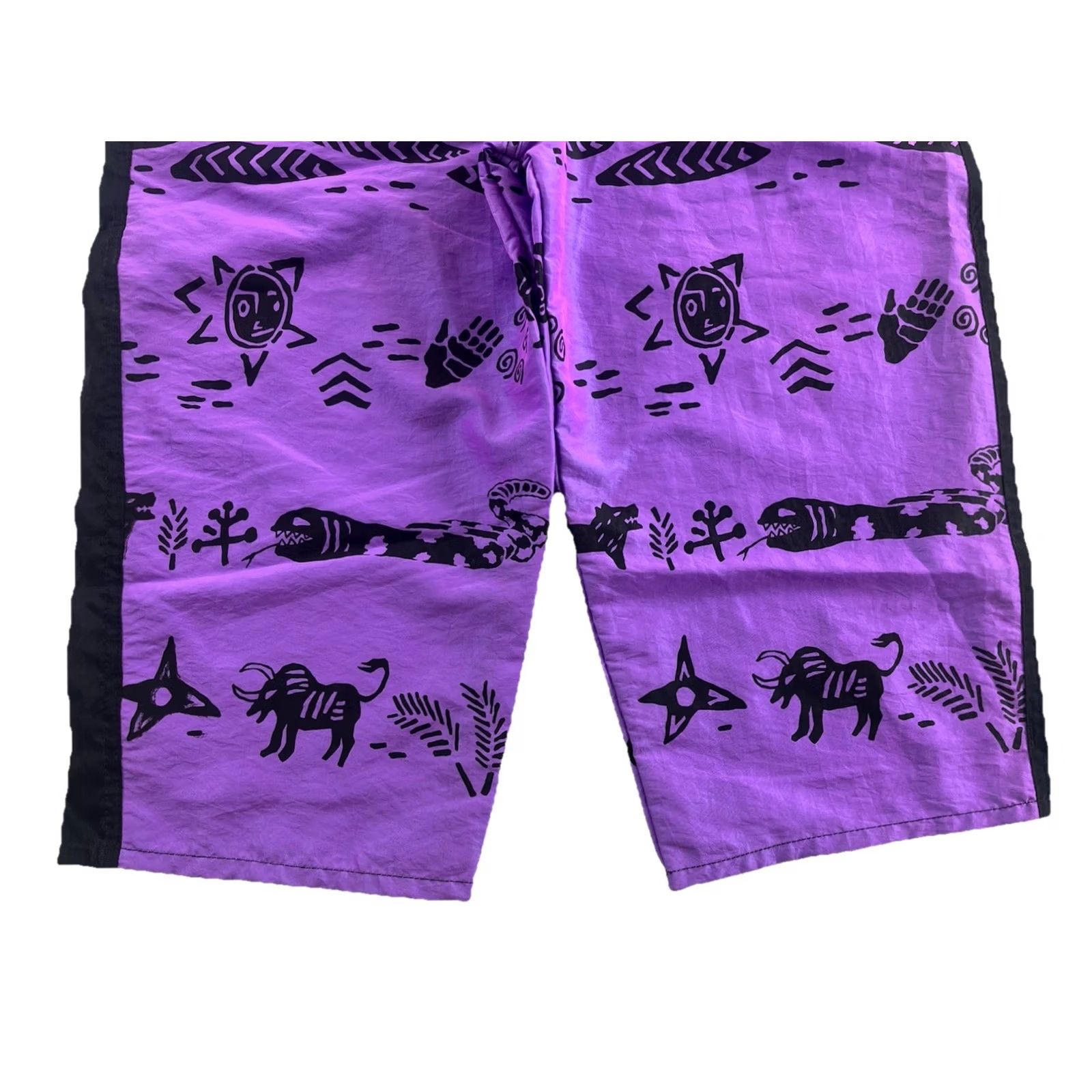 Vintage VINTAGE Surf Fetish Pant Men L Wide-Leg Aztec Animal Snake Tribal Purple Black Nylon Capri Front Flat Drawstring Zip Size US 33 - 3 Thumbnail