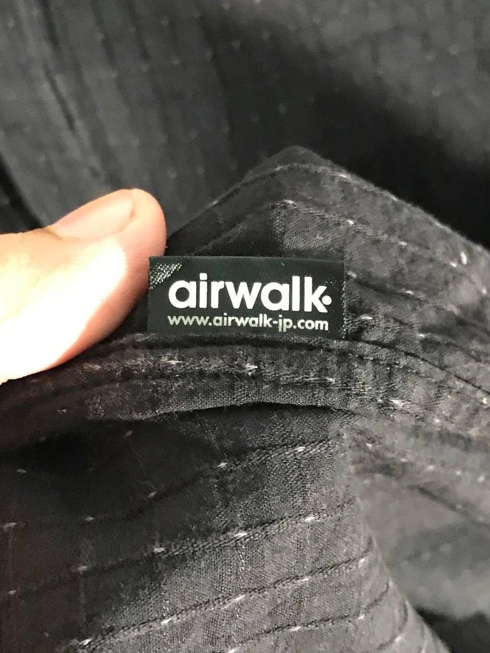Vintage airwalk fullzipper all black Size US M / EU 48-50 / 2 - 8 Thumbnail