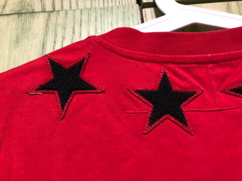Givenchy Givenchy Star Pattern Authentic Round Neck T-Shirt 2506-Nex Size US S / EU 44-46 / 1 - 8 Thumbnail