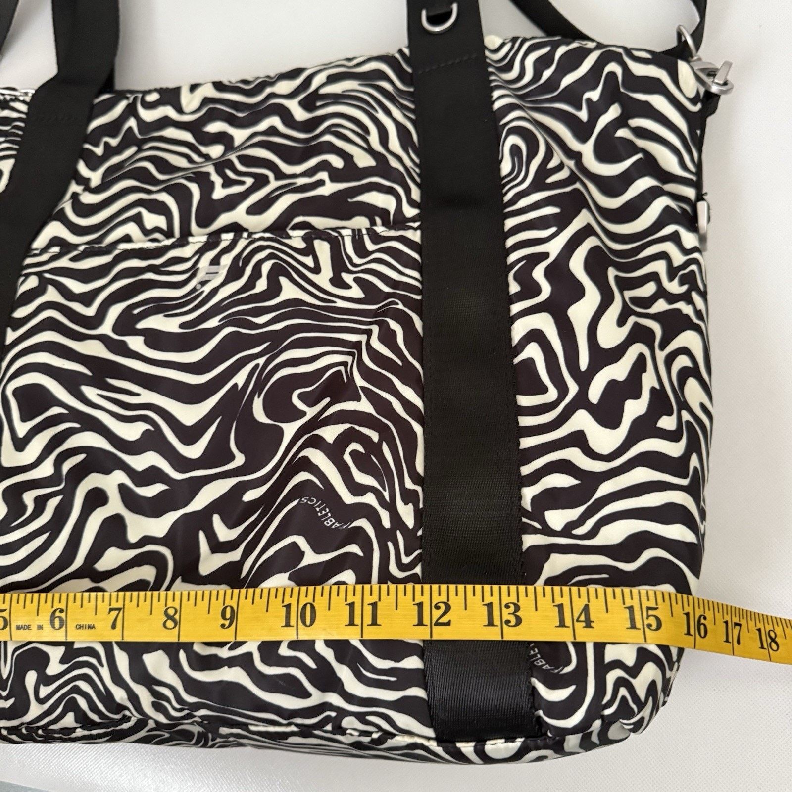 Fabletics Fabletics Everyday Tote Marbled Zebra Gym Travel Laptop Bag Size ONE SIZE - 9 Thumbnail