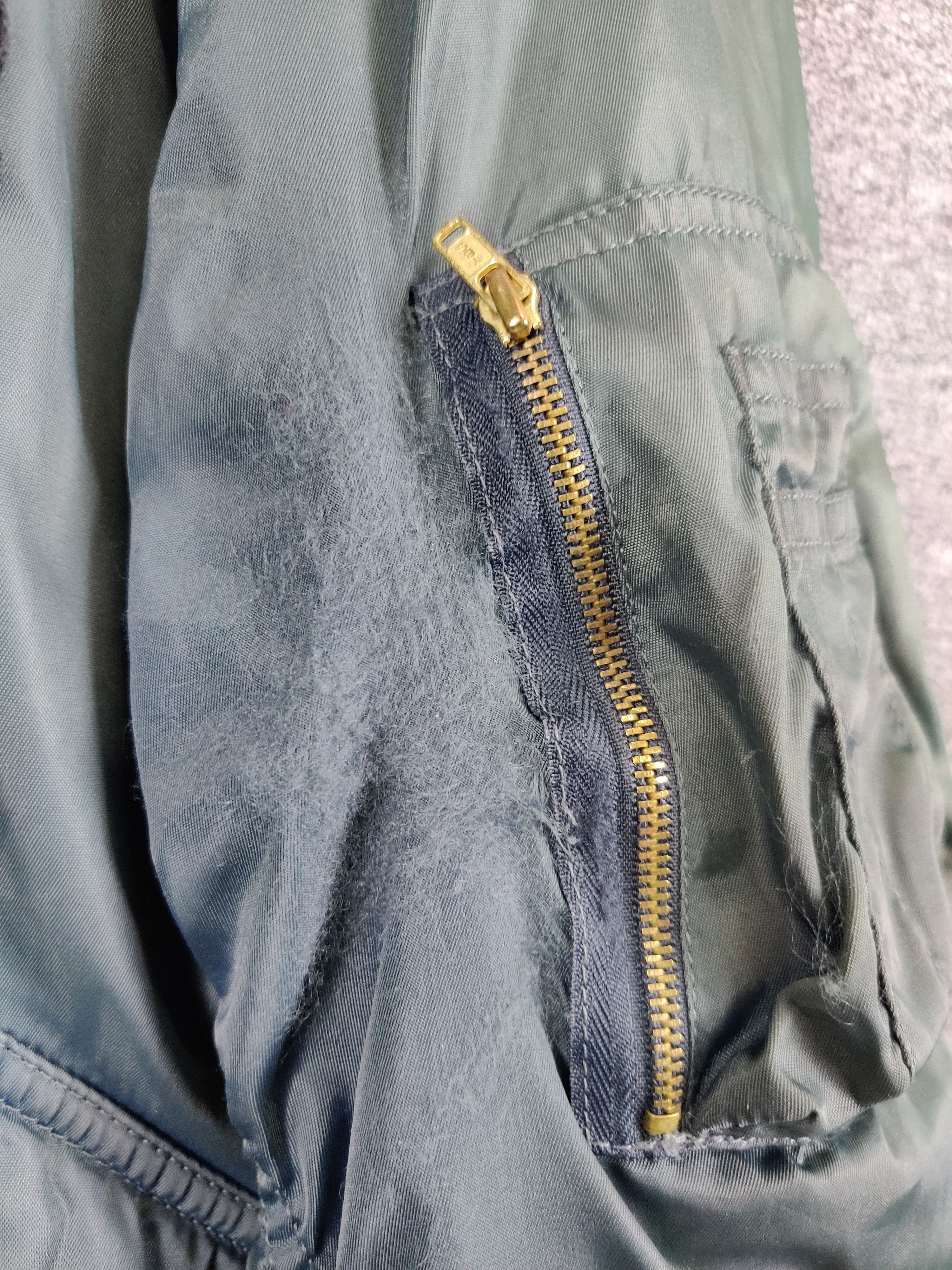 Vintage Vintage Mizujin Distressed Ma1 Military Flight Bomber Jacket Size US L / EU 52-54 / 3 - 8 Thumbnail