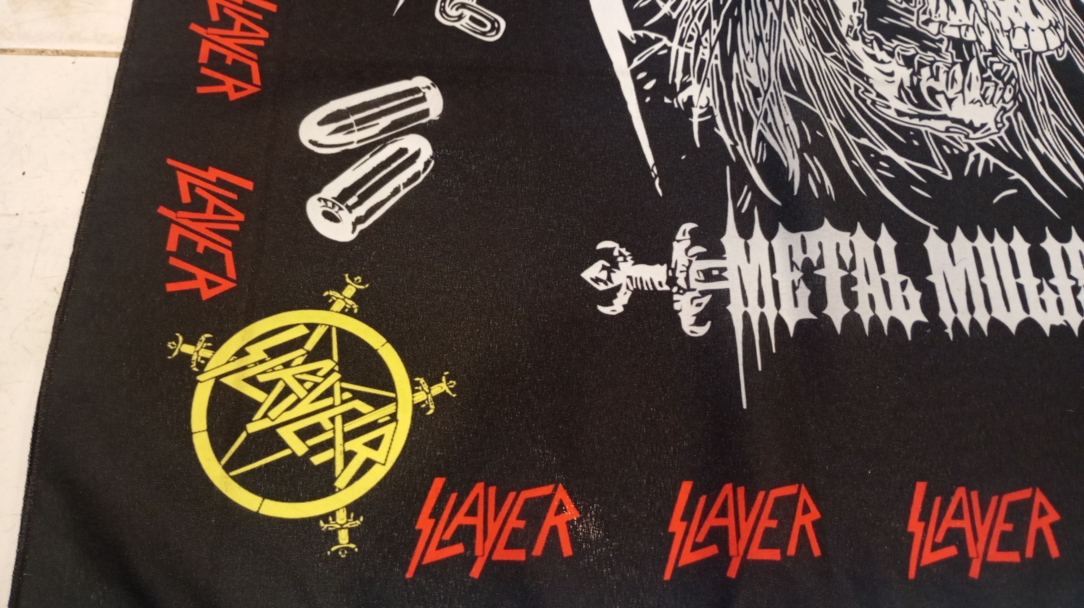 Band Tees Skulls Bandana Handkerchief Rock Band Streetwear Size ONE SIZE - 4 Thumbnail