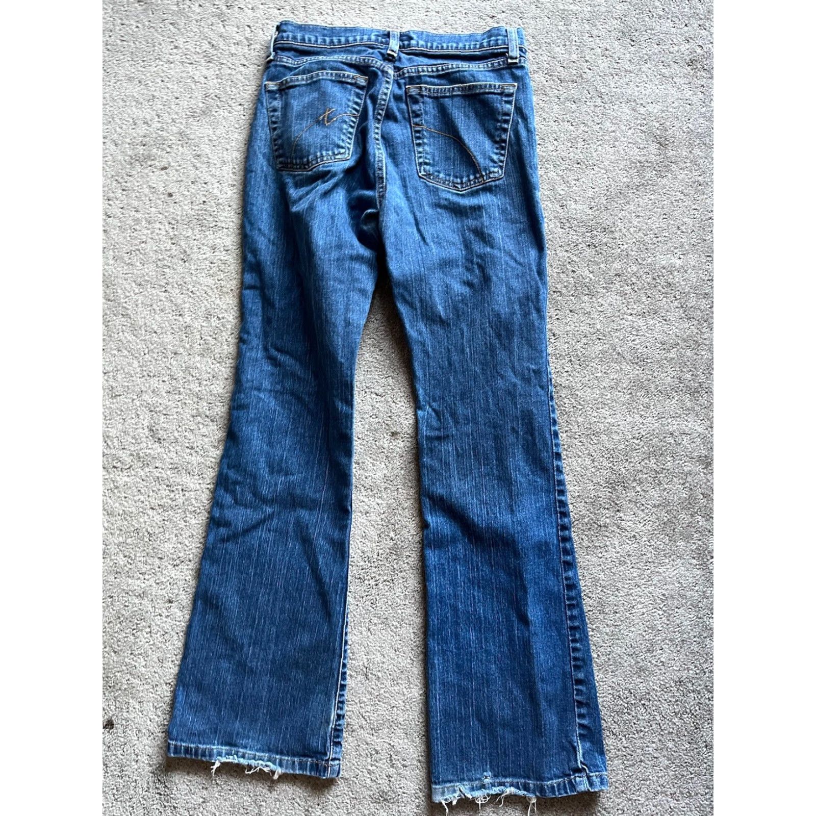 Tommy Hilfiger Vintage Tommy Hilfiger Bootcut Jeans Women Medium Wash Size 5 32In Inseam Size 27" / US 4 / IT 40 - 3 Thumbnail