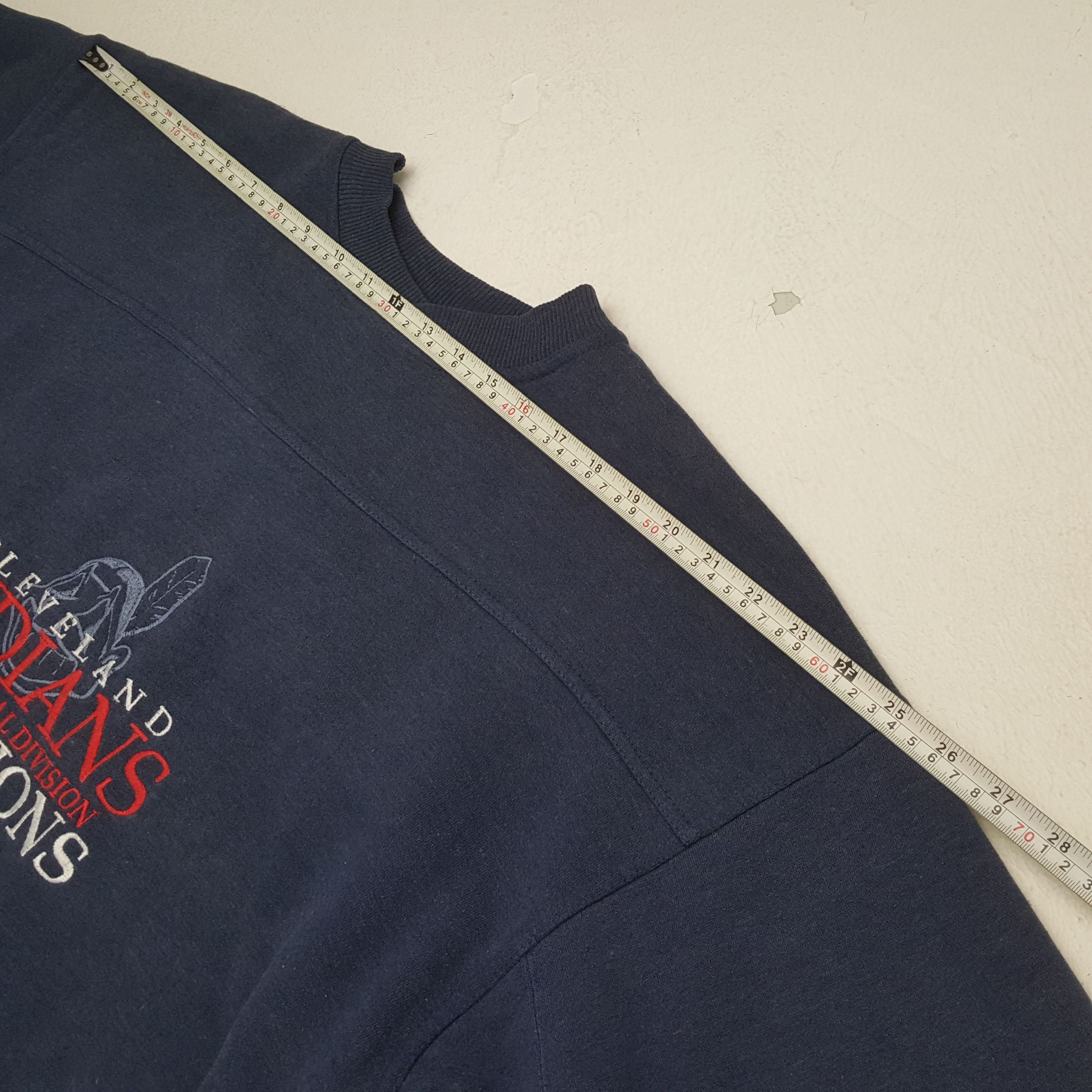 MLB × Vintage Vintage CLEVERLAND INDIANS Basketball MLB Team Sweatshirts Size US L / EU 52-54 / 3 - 4 Thumbnail