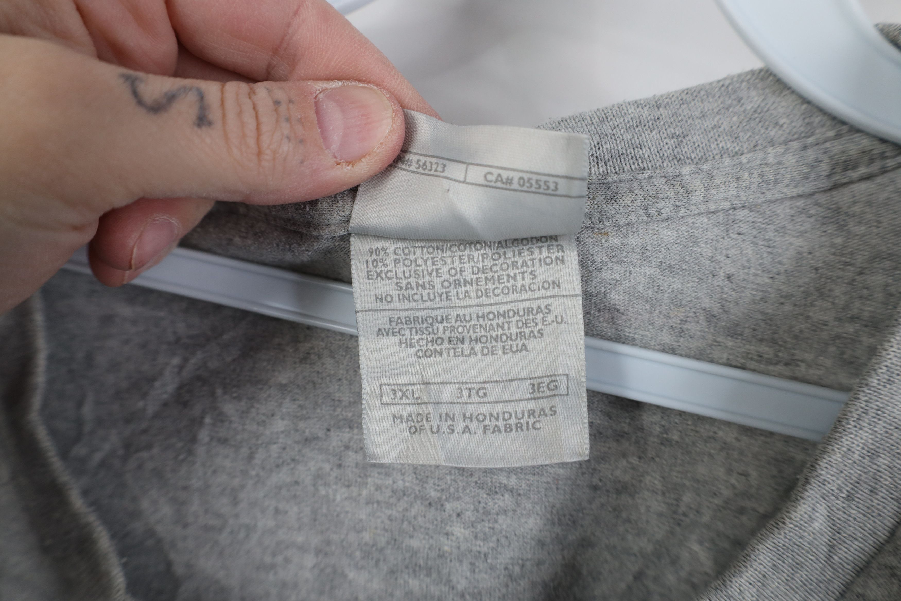 Nike Vintage Nike Scott Cetner Swoosh Spell Out T-Shirt Gray Size US XXL / EU 58 / 5 - 7 Thumbnail