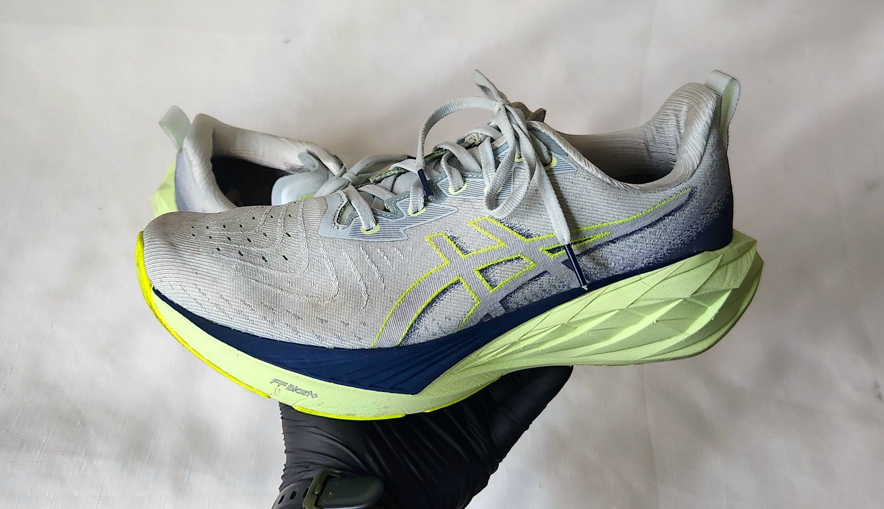 Asics ASICS Running Shoes NOVABLAST 4 1011B693-022 Cool Gray/Blue Size US 10.5 / EU 43-44 - 1 Thumbnail