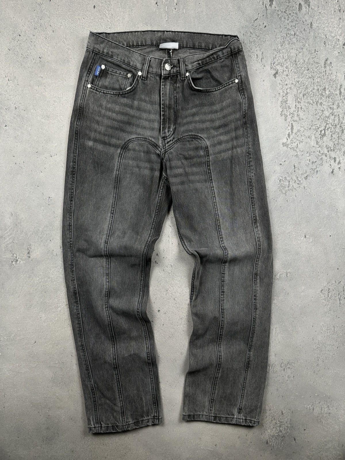 Peso Peso Archive Curved Seam Grey Wash Baggy Jeans Y2K W30 Size US 30 / EU 46 - 1 Thumbnail