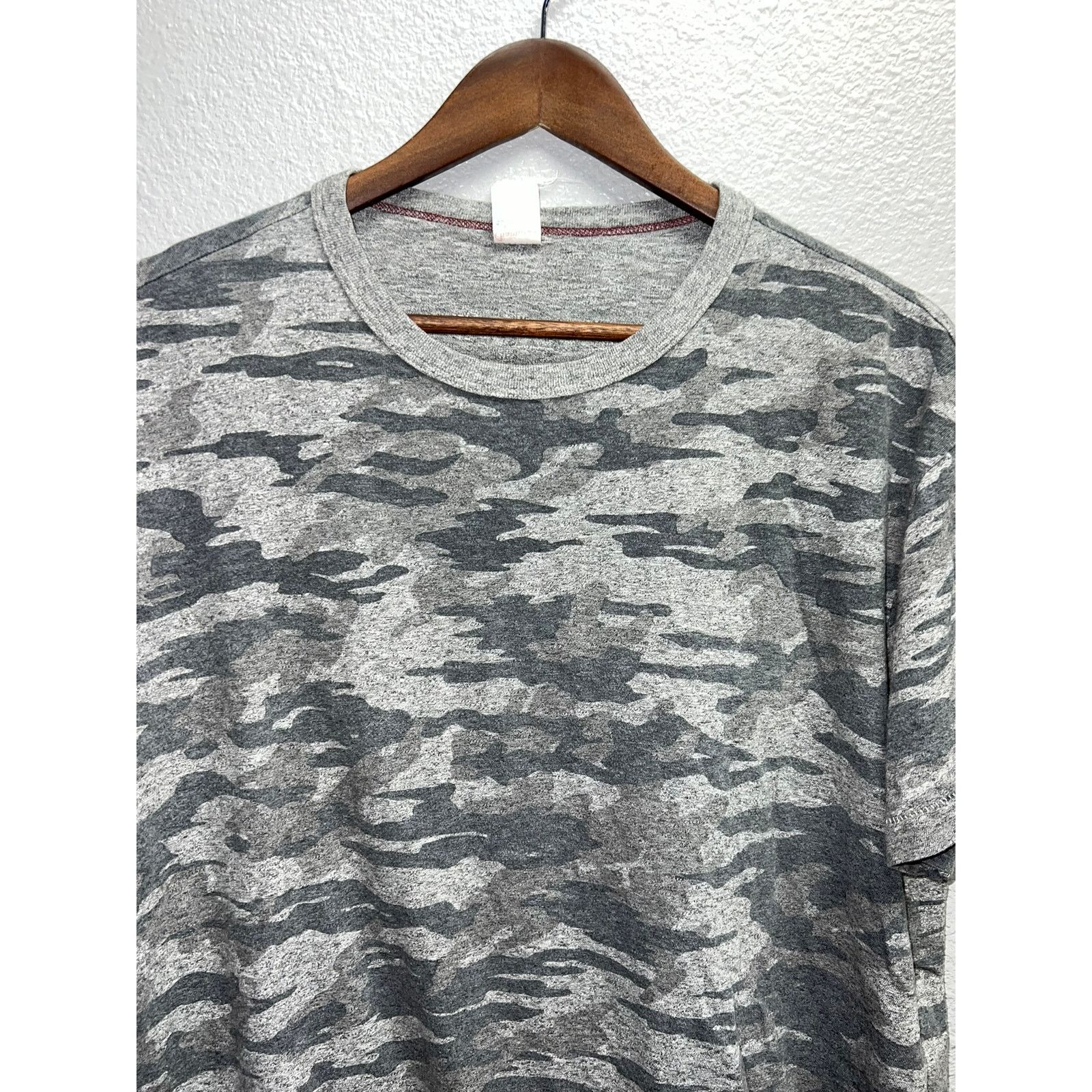 Champion Todd Snyder Champion Camo Shirt Sportswear Running Man XL Size US XL / EU 56 / 4 - 2 Thumbnail