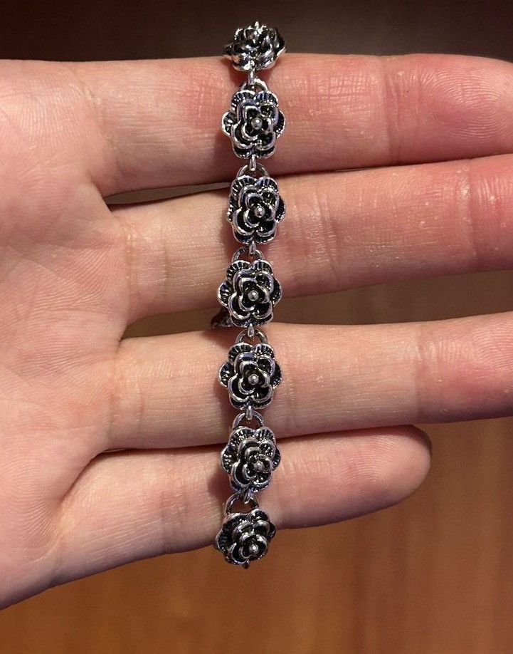 Japanese Brand Y2K Rose Bracelet Size ONE SIZE - 5 Thumbnail