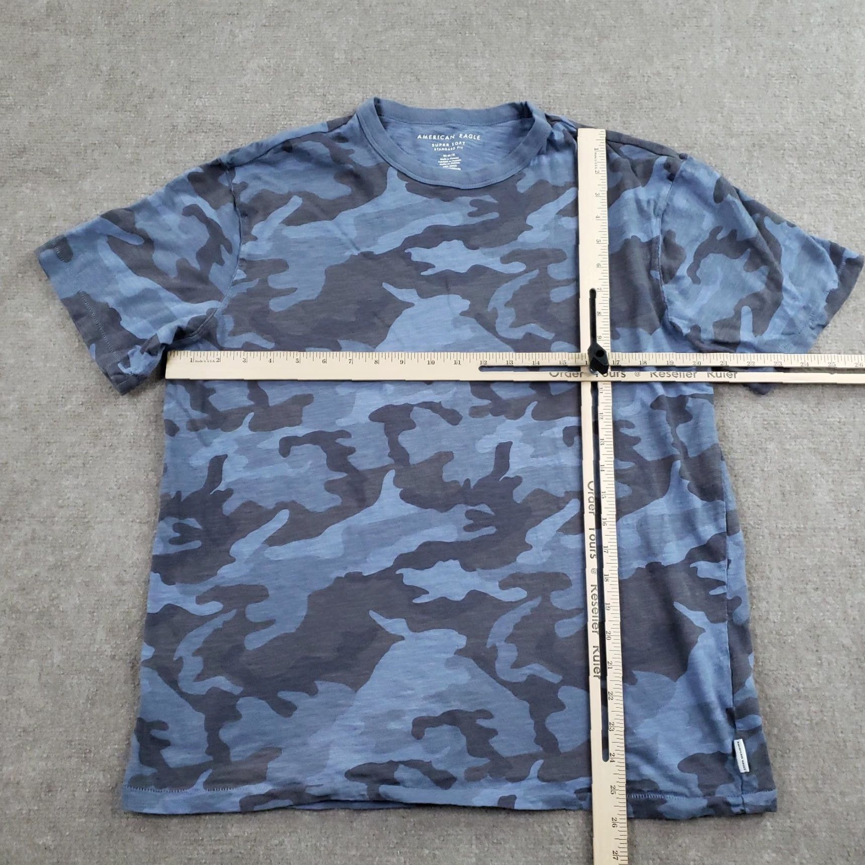 American Eagle Outfitters VINTAGE American Eagle Outfitters Shirt Mens Medium Blue Camo Camouflage Short Sleeve Crew Neck Standard Fit All Seasons Cotton T-Shirt Mens Womens? Size US M / EU 48-50 / 2 - 2 Thumbnail