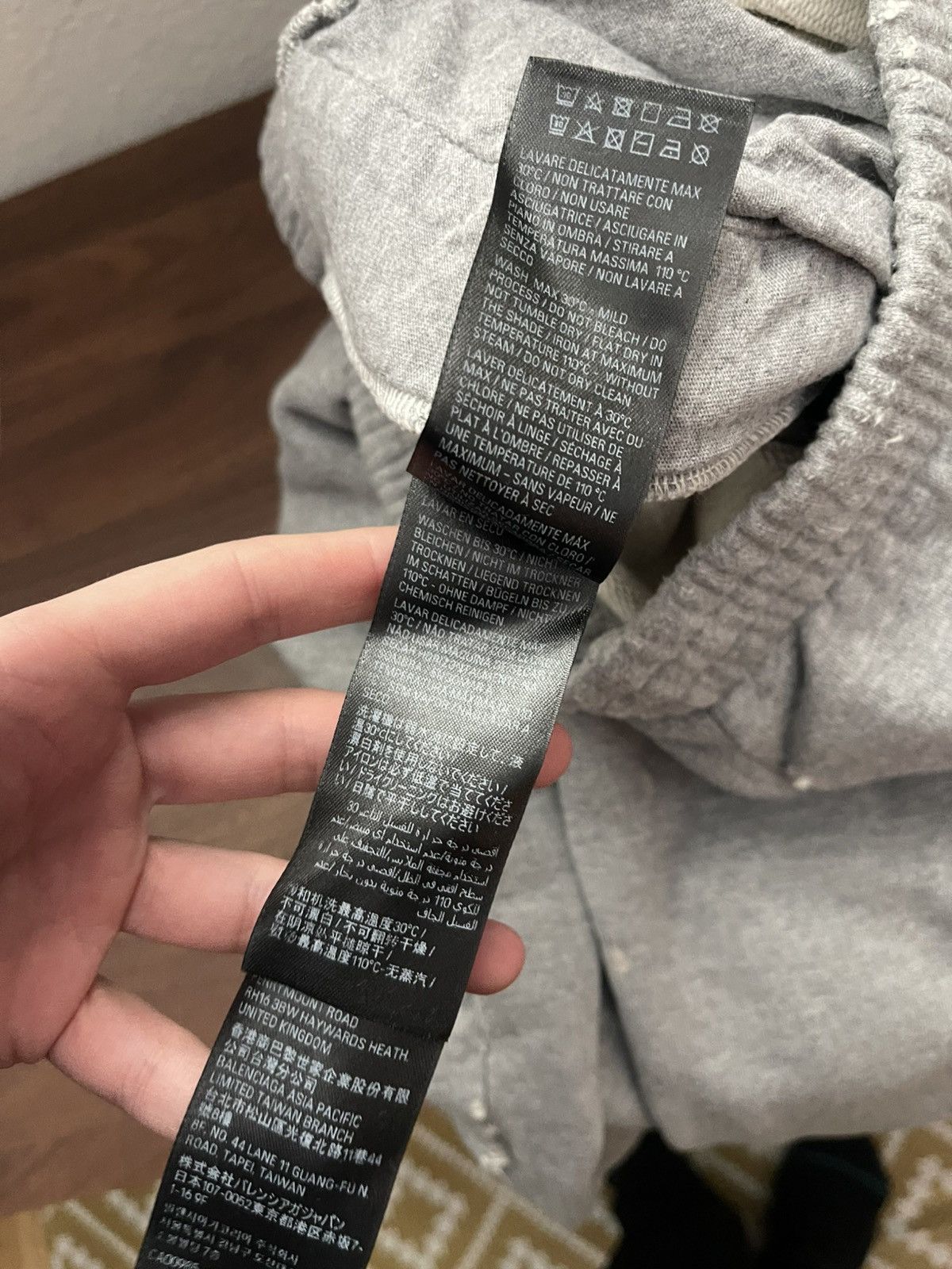 Balenciaga Balenciaga Sweatpants Size US 30 / EU 46 - 6 Thumbnail