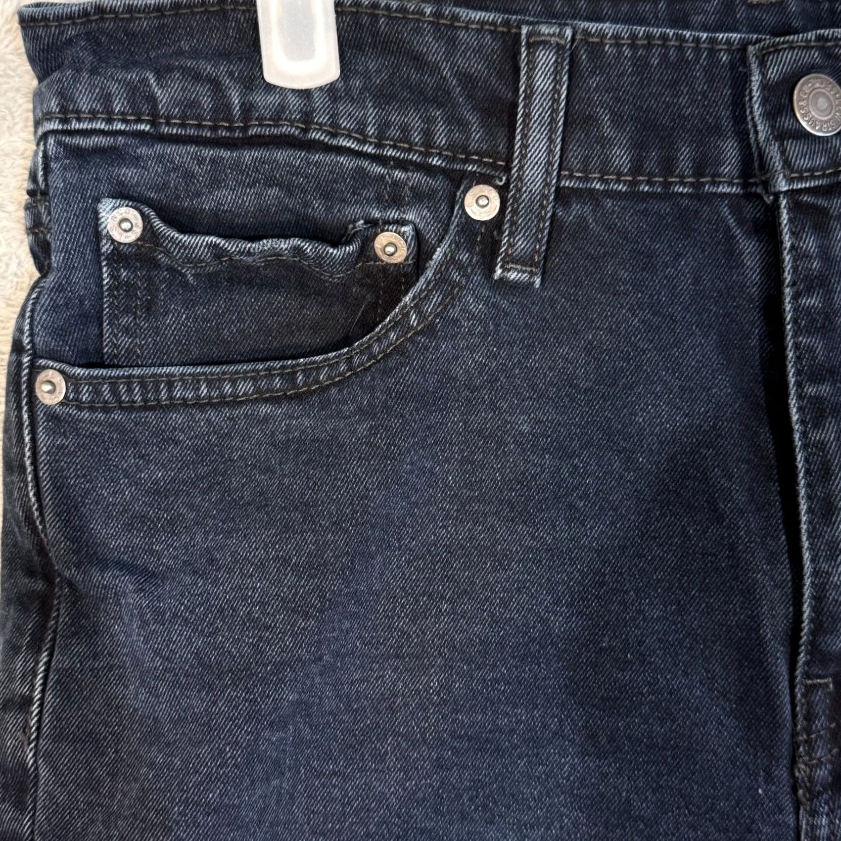 Levi's Levi’s 511 Men’s Jeans 32x34 Slim Straight Black Denim Stretch Waist 32 Inseam 34 Regular Pattern Solid Cotton Spandex Jeans Mens Size US 32 / EU 48 - 3 Thumbnail