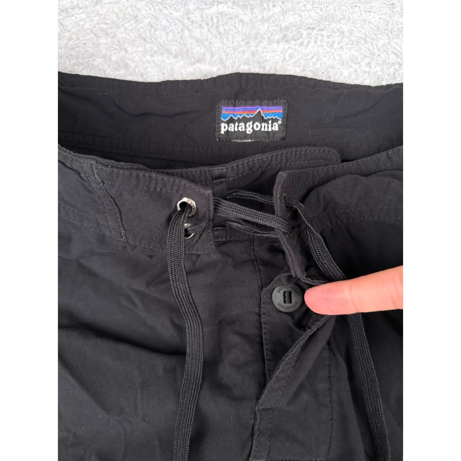 Patagonia Patagonia Board Shorts Mens 30 Black Wavefarer 21" Swim Trunks Beach Pockets Size US 30 / EU 46 - 6 Thumbnail
