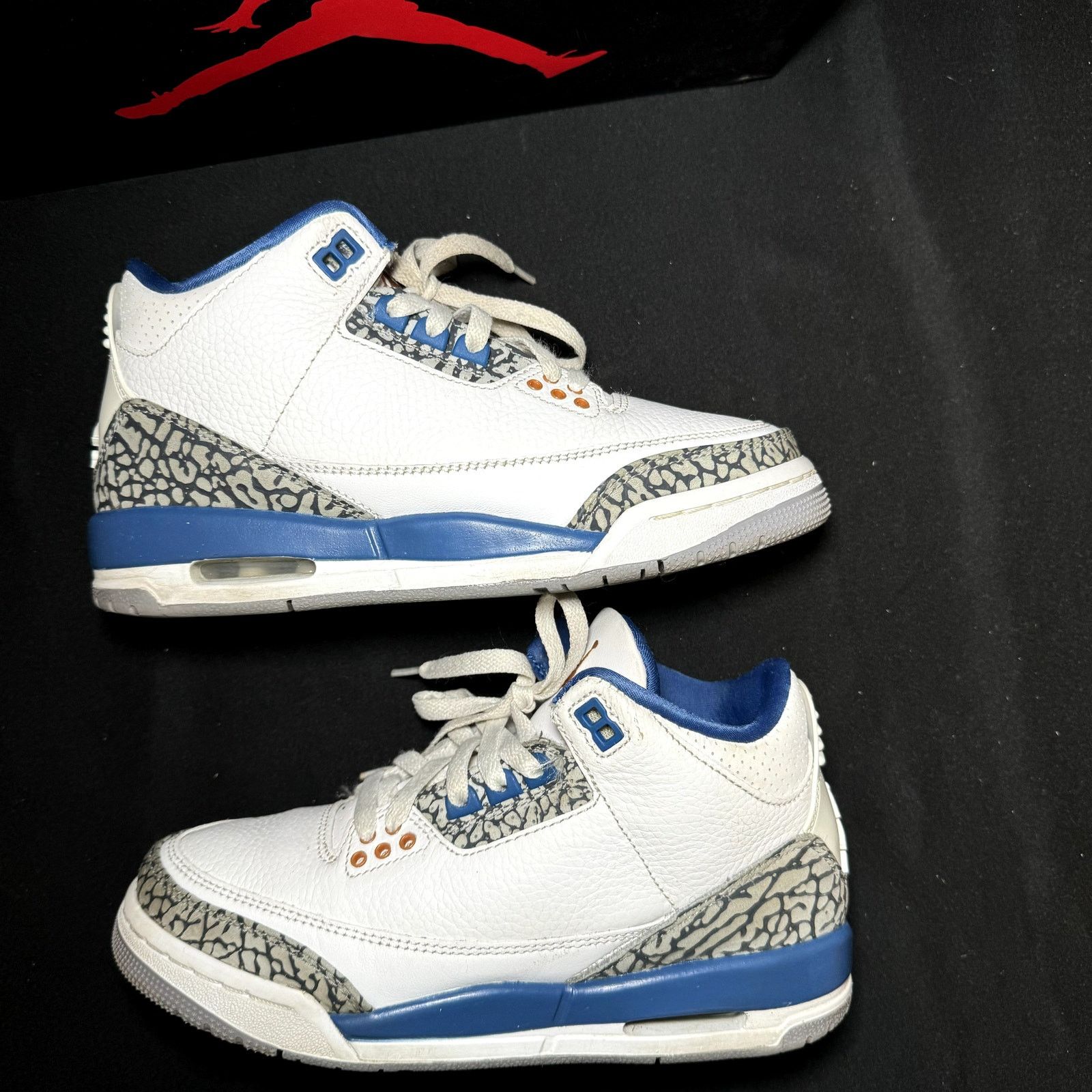 Jordan Brand × Nike Size 5 Air Jordan 3 Retro GS Washington Wizards Men's Shoes Size US 5 / EU 37 - 2 Thumbnail