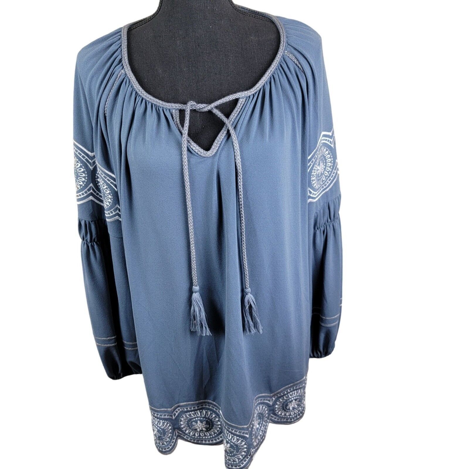 Adrianna Papell Adrianna Papell Embroidered Peasant Blouse Balloon Sleeve Size M / US 6-8 / IT 42-44 - 3 Thumbnail