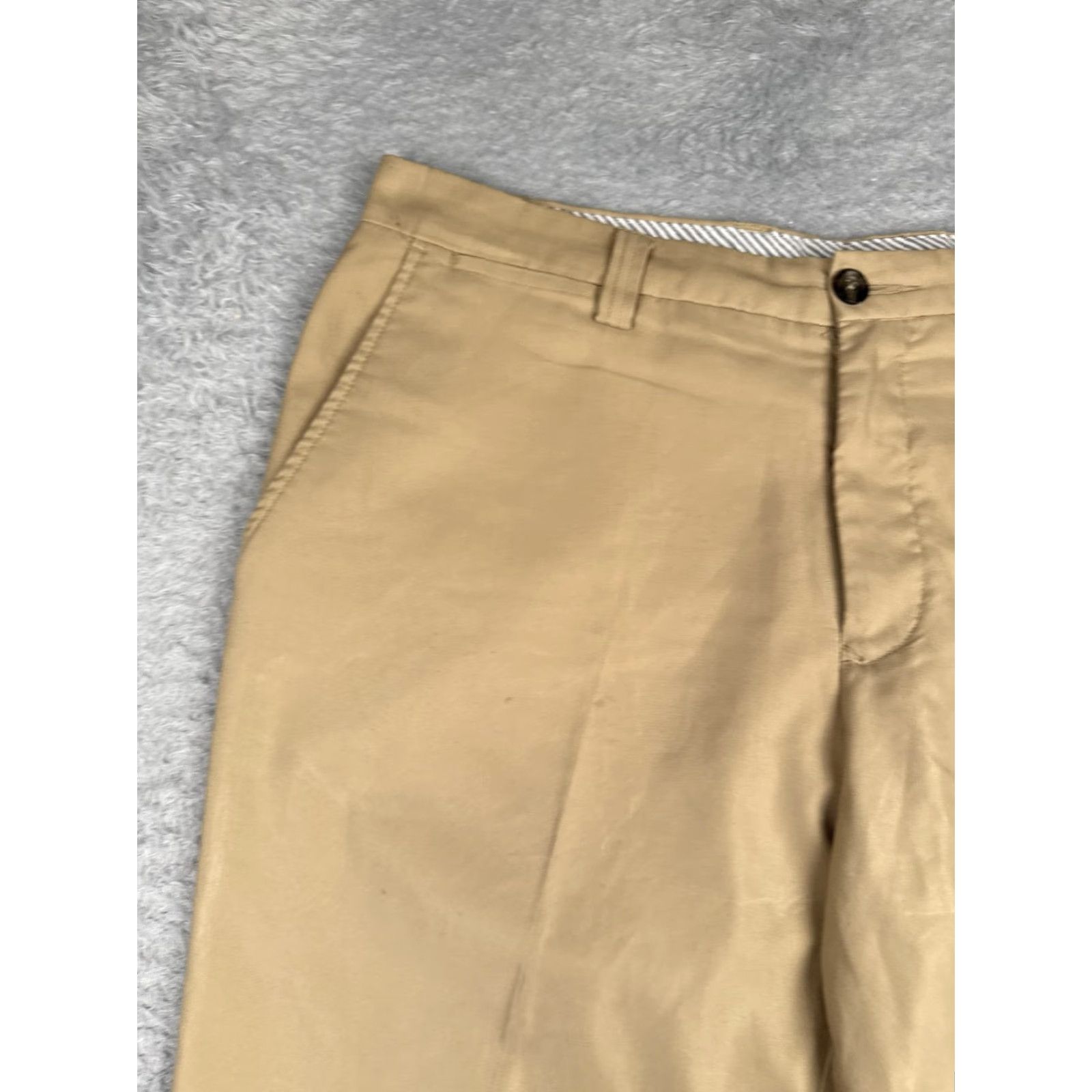 Tommy Hilfiger Tommy Hilfiger Shorts Mens 36 Chino Flat Front Stretch Casual Beige Size US 36 / EU 52 - 4 Thumbnail