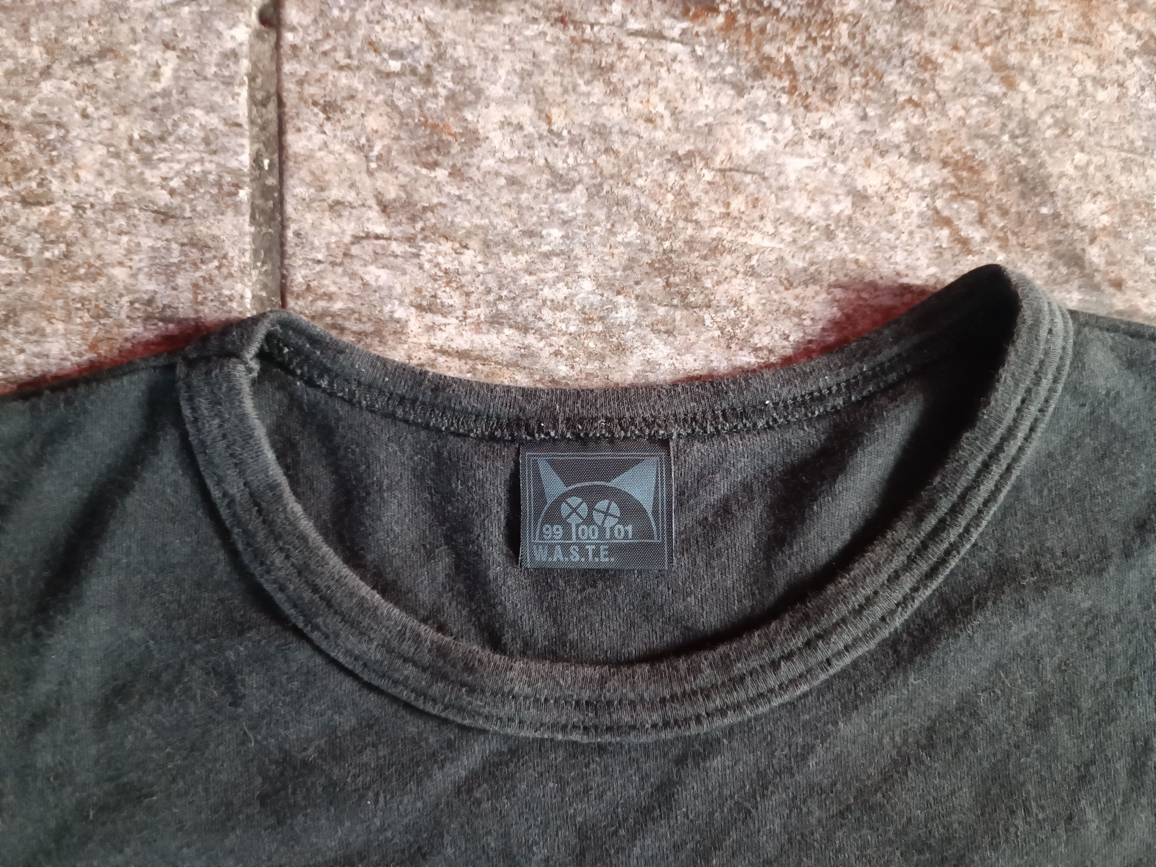 Band Tees vintage t shirt band radiohead amnesiac Size US S / EU 44-46 / 1 - 4 Thumbnail