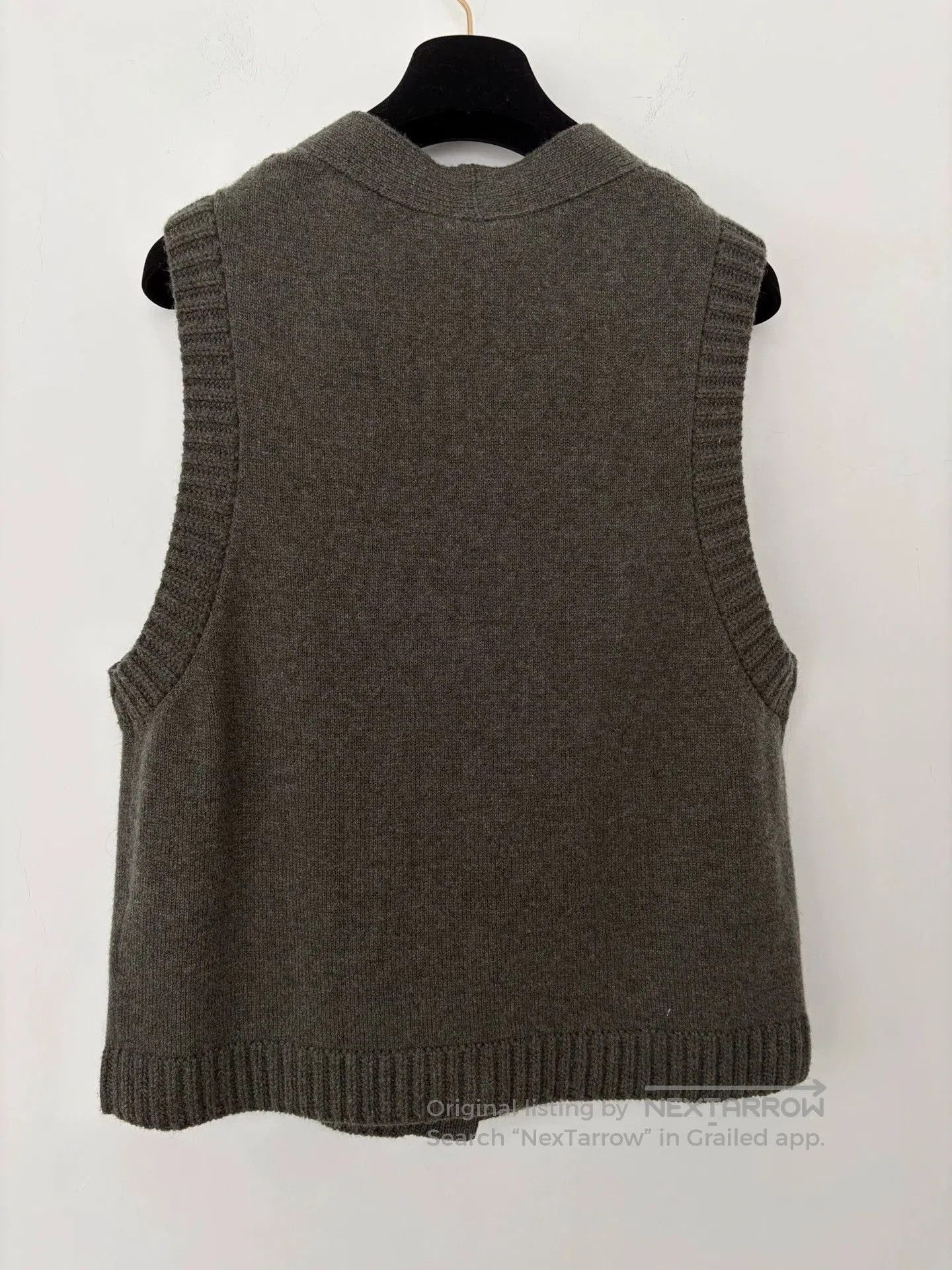 Chanel Chanel Gray Green Floral Crystal Button Vest. Size US XS / EU 42 / 0 - 2 Thumbnail