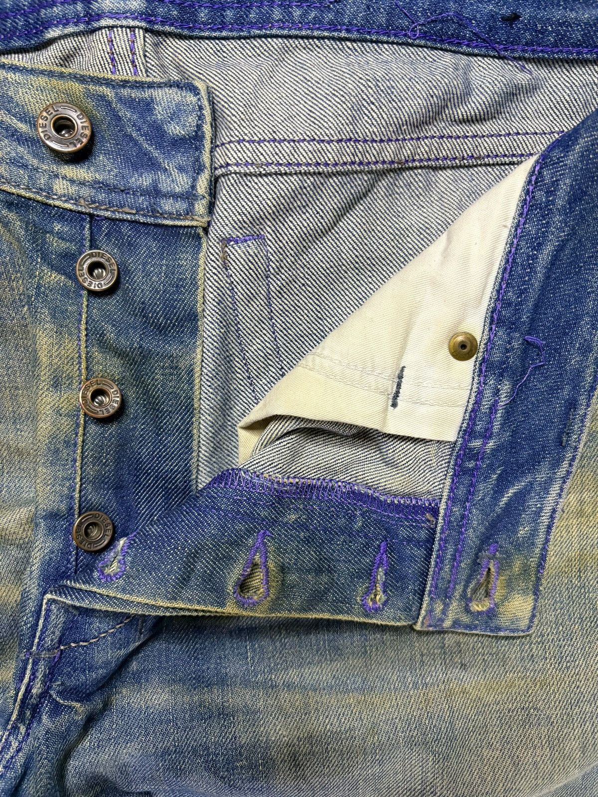 Diesel × Diesel Black Gold Vintage Italy Diesel Mud Wash Distressed Baggy Jeans Size US 36 / EU 52 - 3 Thumbnail