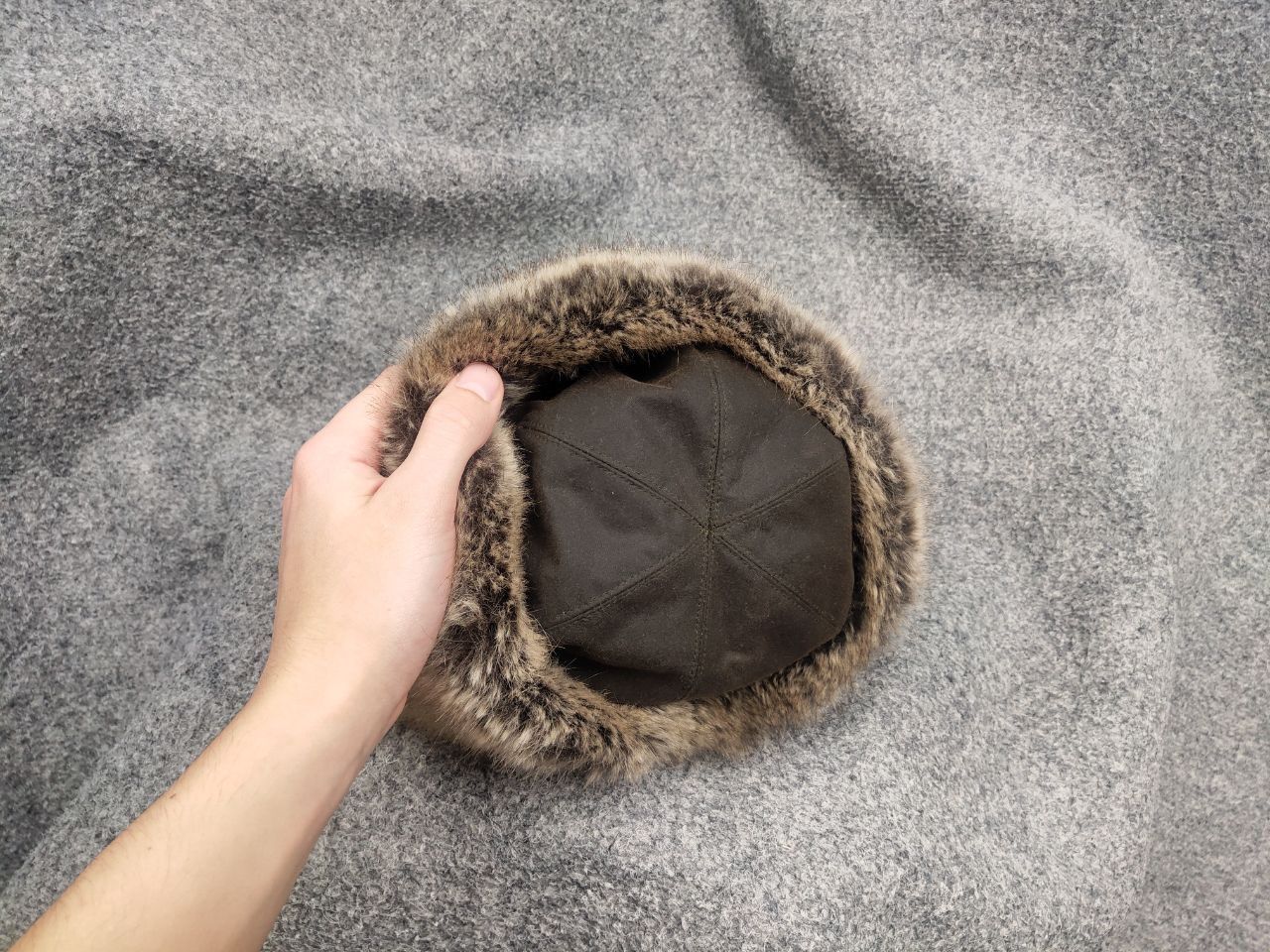 Barbour Barbour Ambush Waxed Unisex Hat Faux Fur Olive Fleece Lining Size ONE SIZE - 6 Thumbnail