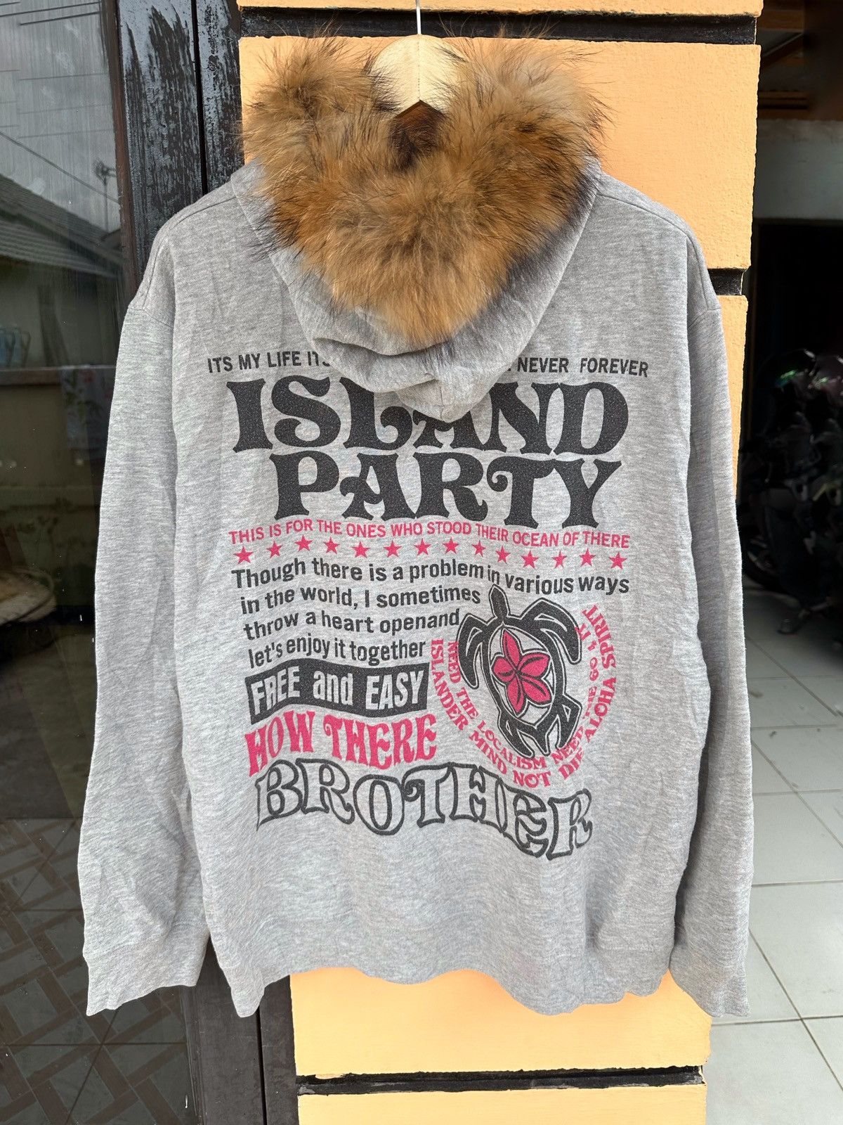 Hysteric Glamour Poem Fur Hoodie Island Party by dope H Size US L / EU 52-54 / 3 - 1 Thumbnail