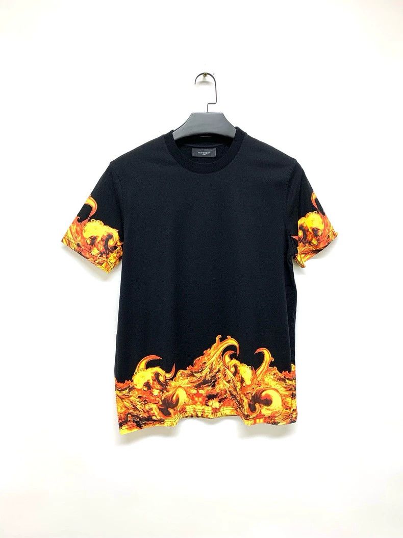 Givenchy Givenchy Black Flame Short Sleeve T-shirt 2506-Nextarrow Size US XS / EU 42 / 0 - 1 Thumbnail