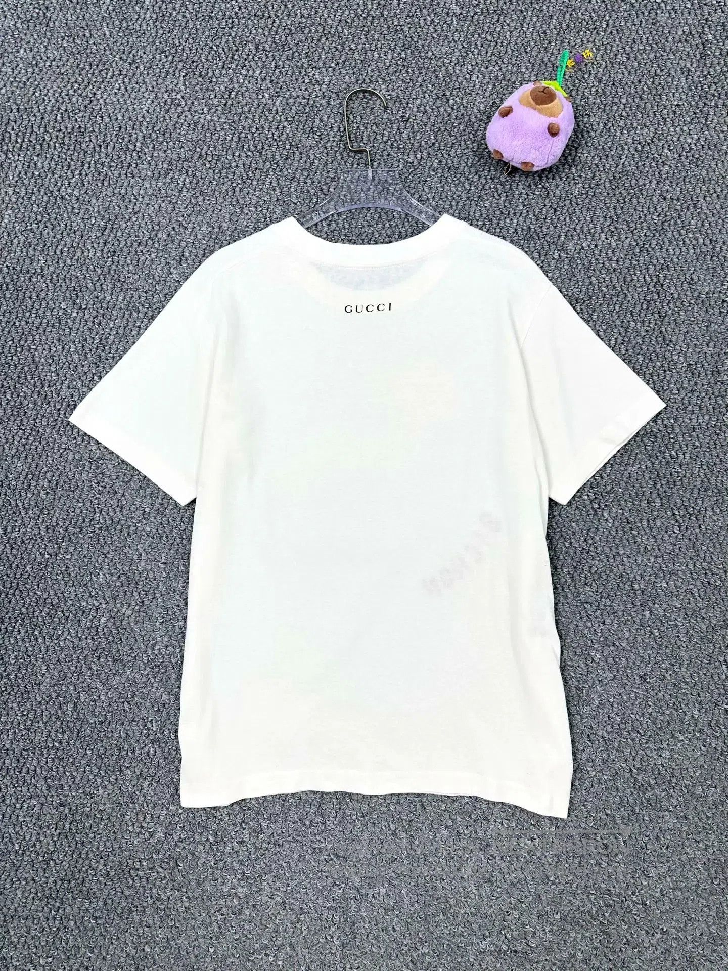 Gucci Guicci Beige embroidered lamb logo short-sleeve shirt| Size US M / EU 48-50 / 2 - 2 Thumbnail