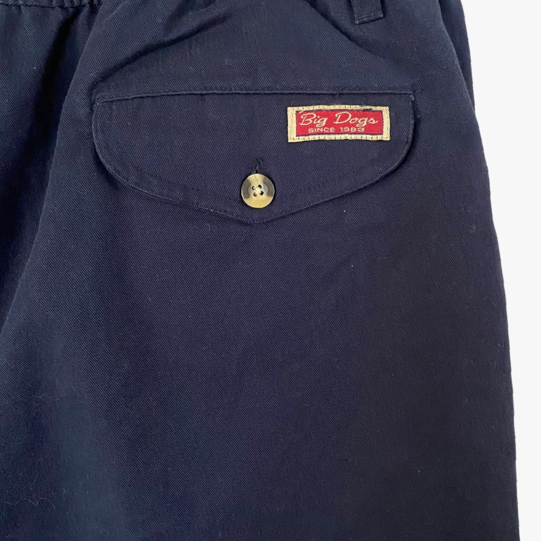 Big Dogs VINTAGE Big Dogs Chino Shorts Men's Size 38 Navy Blue Cotton Pleated Casual Preppy Size US 38 / EU 54 - 7 Thumbnail