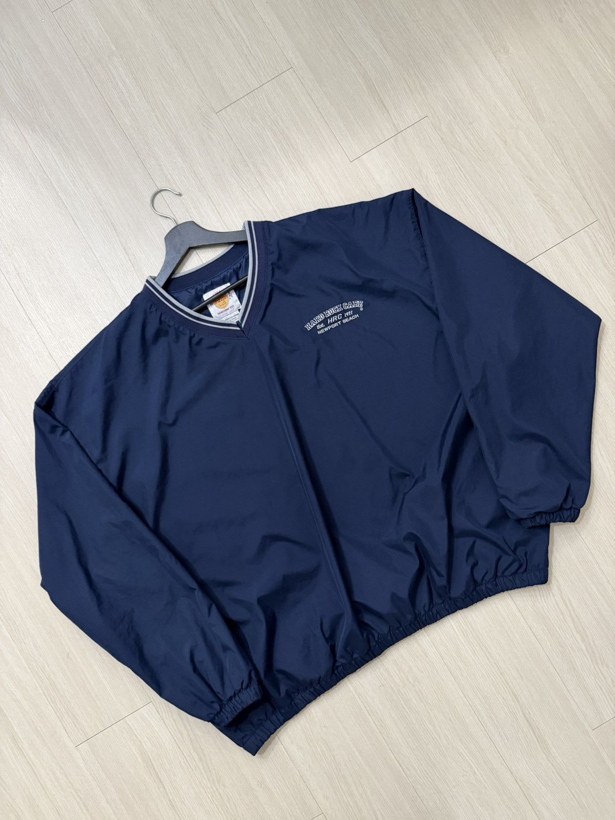 Hard Rock Cafe Vintage Hard Rock Care Pullover Windbreaker Sweater Size US XXL / EU 58 / 5 - 2 Thumbnail