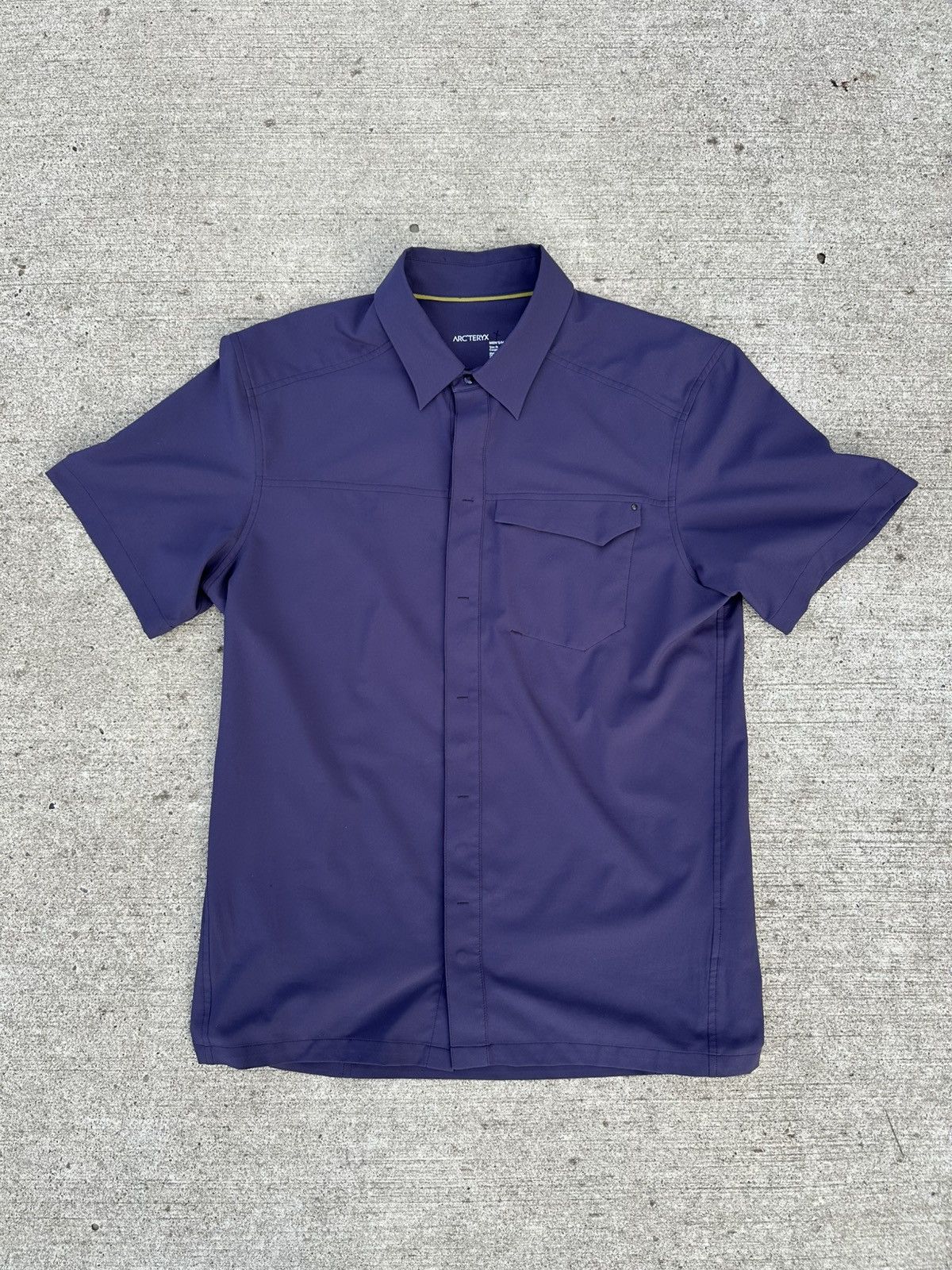 Arc'teryx Arcteryx UPF Button Up Shirt Size US S / EU 44-46 / 1 - 1 Thumbnail