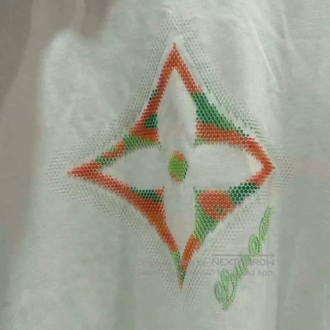 Louis Vuitton Louis Vuitton White Clover Short Sleeve Shirt. Size L / US 10 / IT 46 - 5 Thumbnail