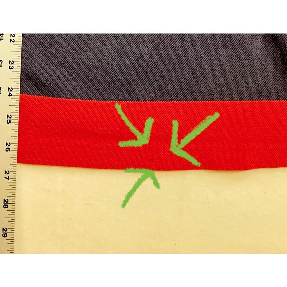 Izod Izod Polo Men L 2-Button Izod Logo on Chest Cotton Red Black Size US L / EU 52-54 / 3 - 4 Thumbnail
