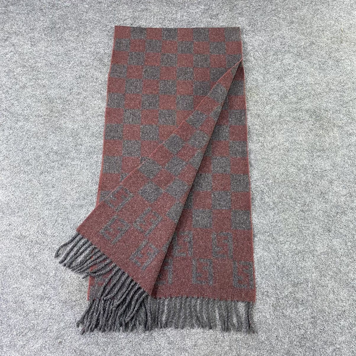 Vintage Fendi Scarf / Muffler / Neckwear - T1384 Size ONE SIZE - 4 Thumbnail