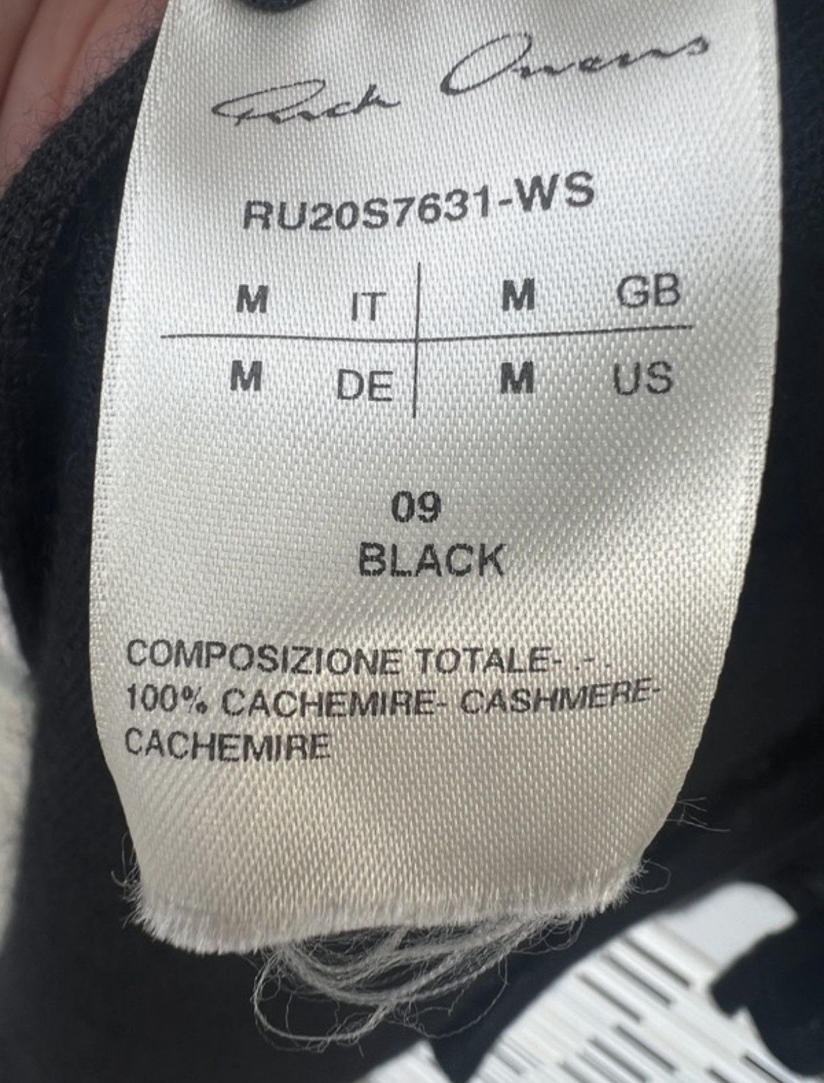 Rick Owens Rick Owens Larry cardigan 100% WS cashmere SS/20 TECUATL Size US M / EU 48-50 / 2 - 12 Thumbnail