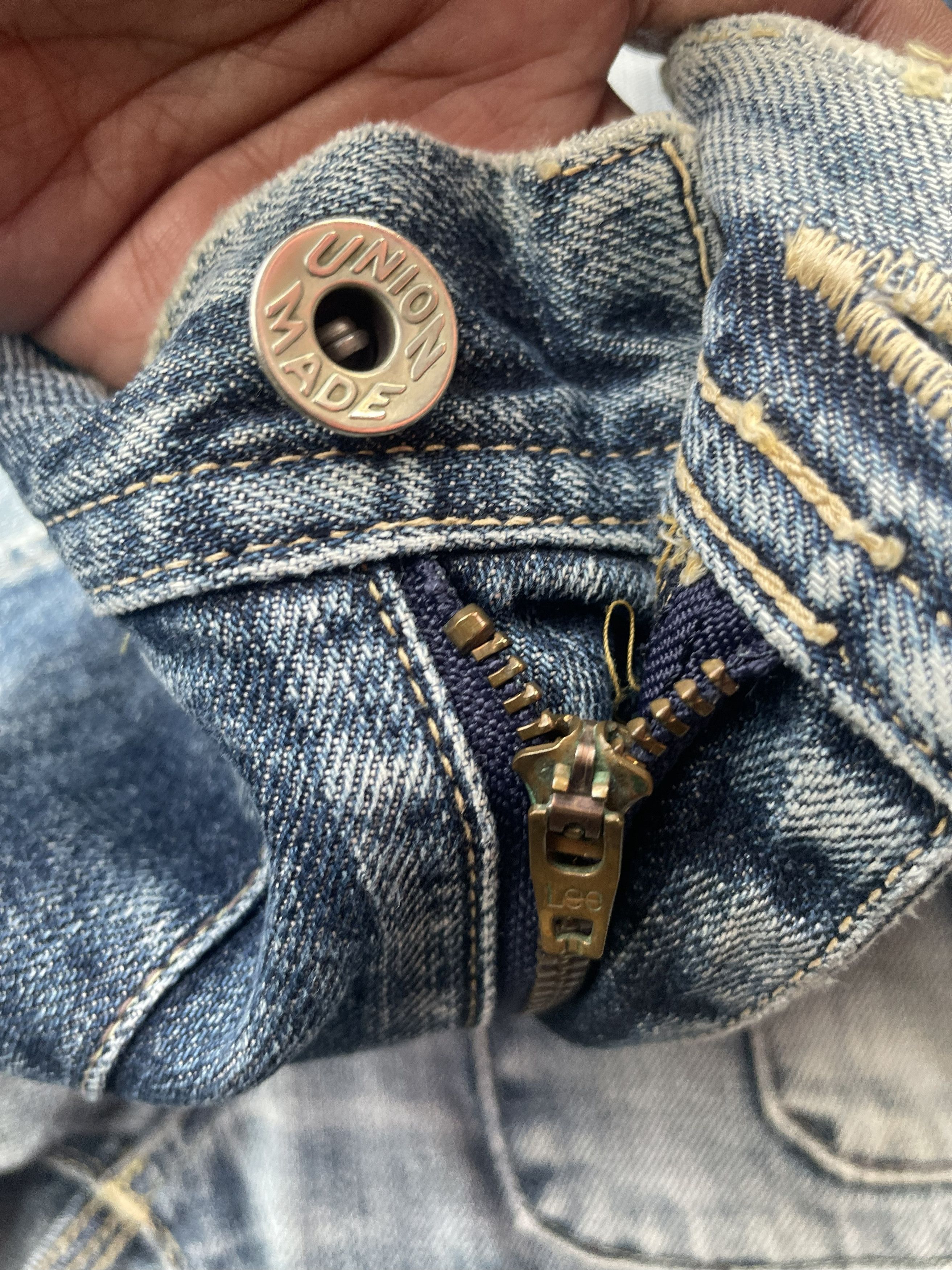 Lee Vintage Lee Union Made Japan Distresed Denim Size US 31 - 10 Thumbnail