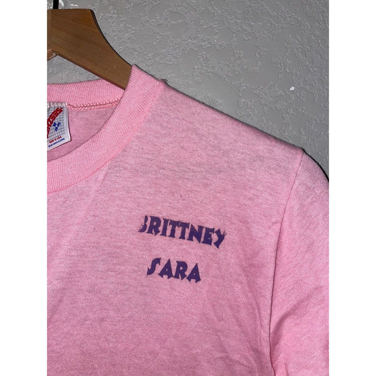 Jerzees Vintage Montana Show Offs Shirt Jerzees Sara Pink Tee 90s M Size US M / EU 48-50 / 2 - 2 Thumbnail