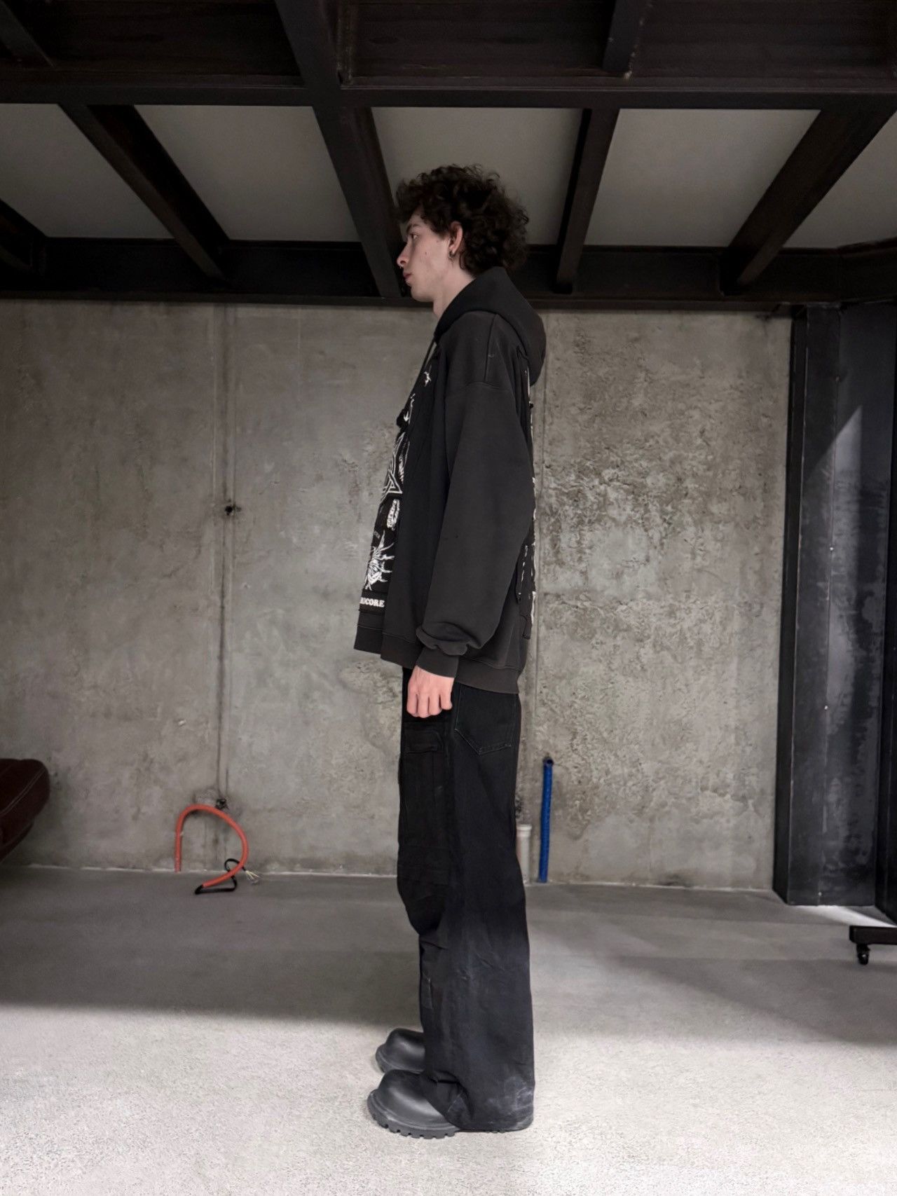 Vetements VETEMENTS Hardcore Patch Hoodie Size US L / EU 52-54 / 3 - 5 Thumbnail