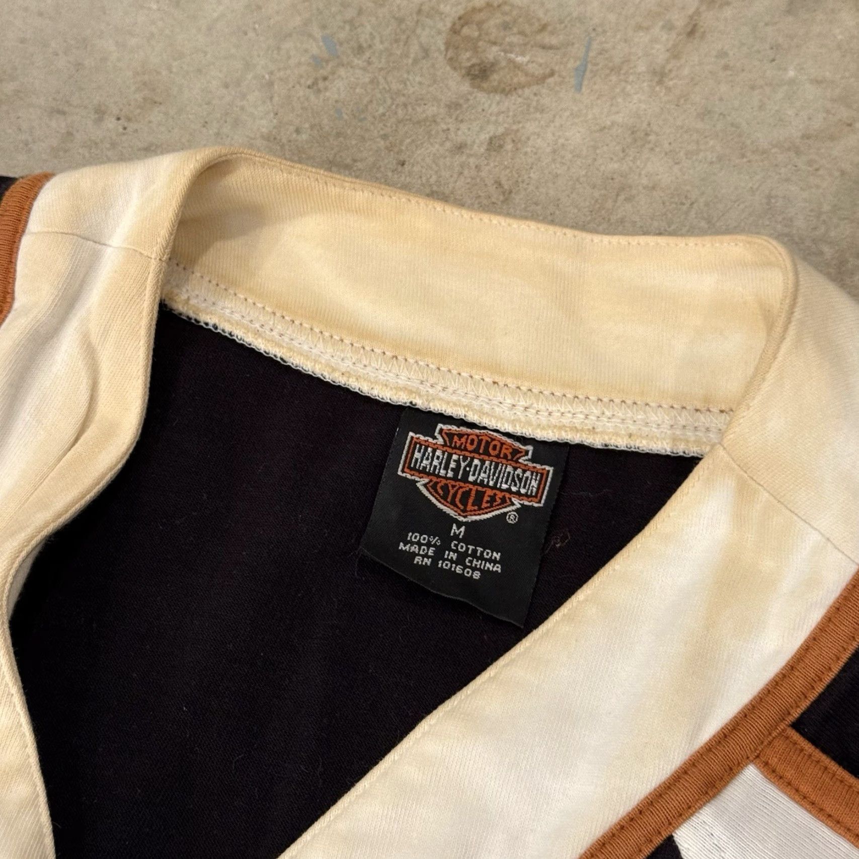 Harley Davidson VINTAGE Harley-Davidson Since 1903 Black Gold Baseball Jersey Mens Medium Button-Up Short Sleeve Men's Regular Black Stone? Size US M / EU 48-50 / 2 - 3 Thumbnail