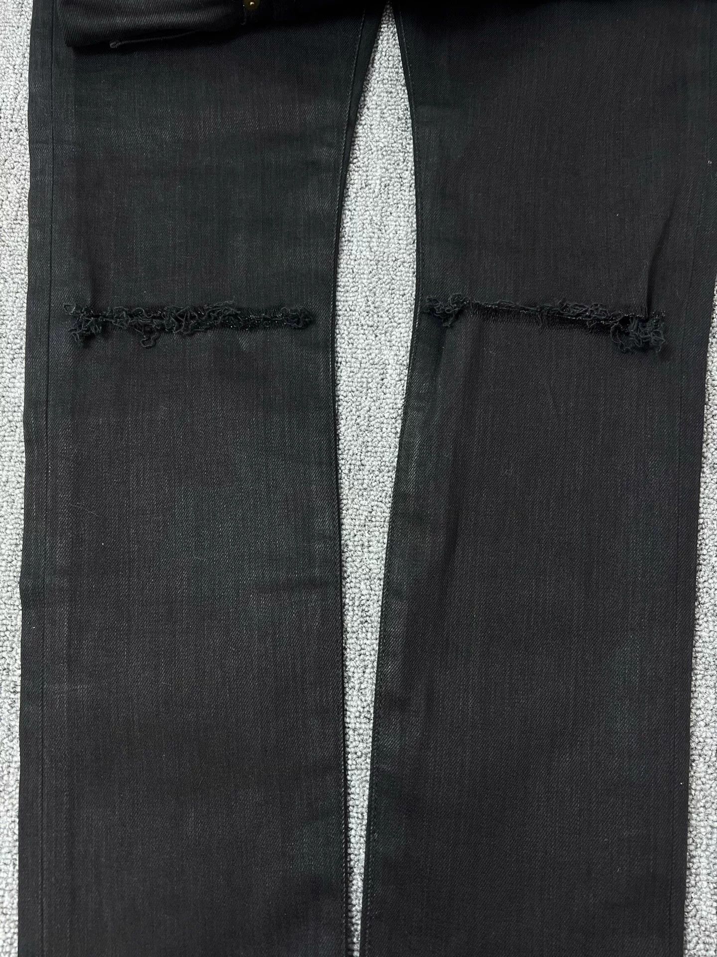 Saint Laurent Paris SLP 16SS Hedi 16 S/S Knee Cut Frayed Hem 28 Jeans Size US 28 / EU 44 - 4 Thumbnail