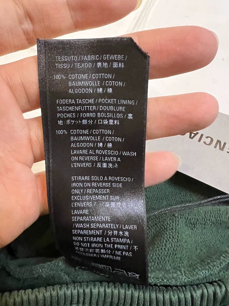 Balenciaga Balenciaga size XXS Limited Edition Dark Green Lettering P Size US 27 - 7 Thumbnail