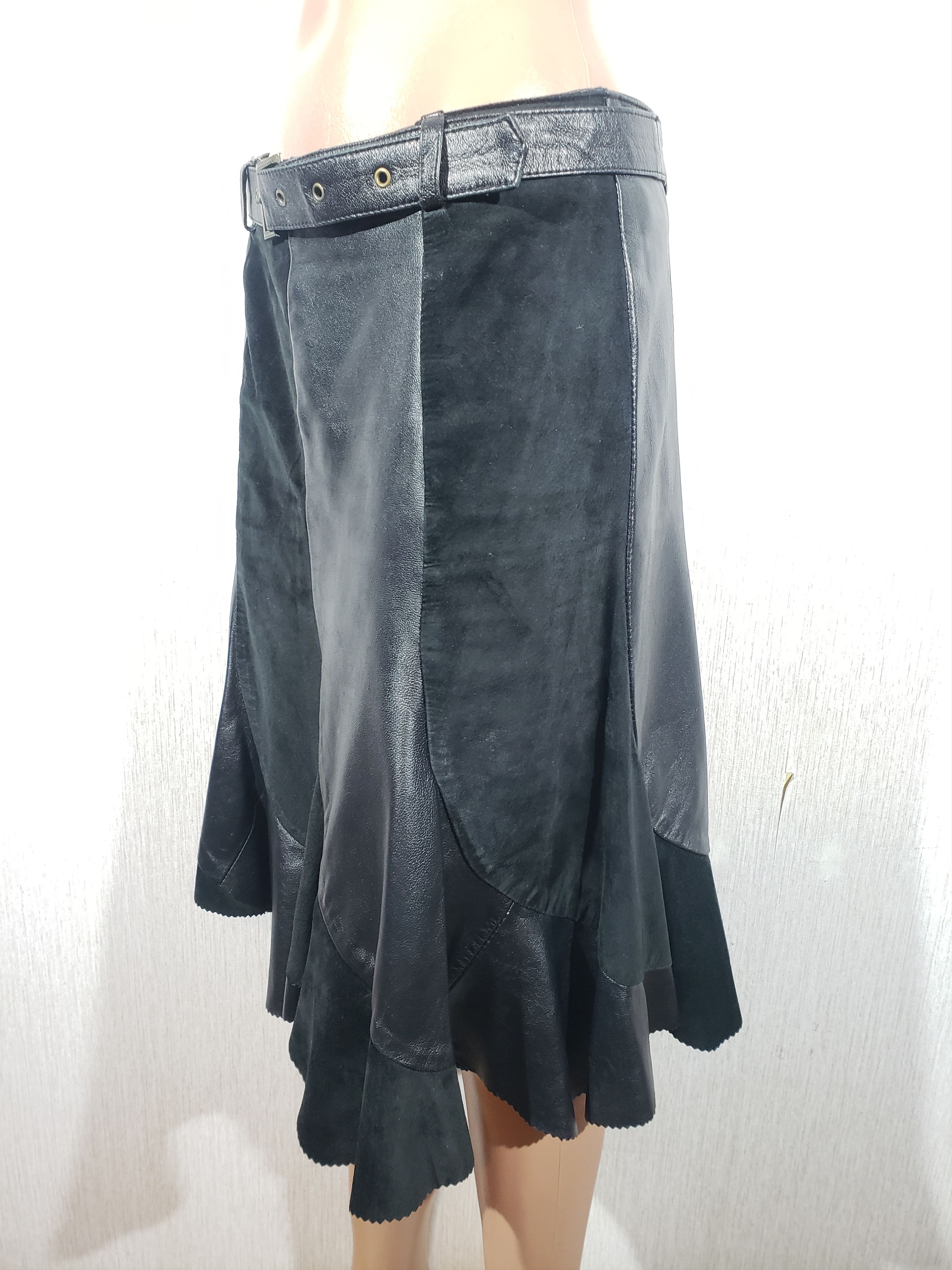 Genuine Leather Black combined leather skirt with pleats. Size 28" / US 6 / IT 42 - 2 Thumbnail