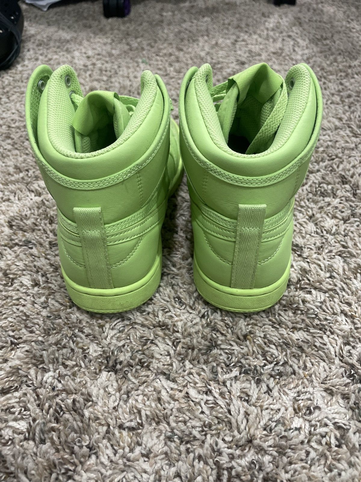 Billie Eilish × Nike Billie Eilish Jordan 1 Retro AJKO Ghost Green Size US 6.5 / IT 36.5 - 4 Thumbnail