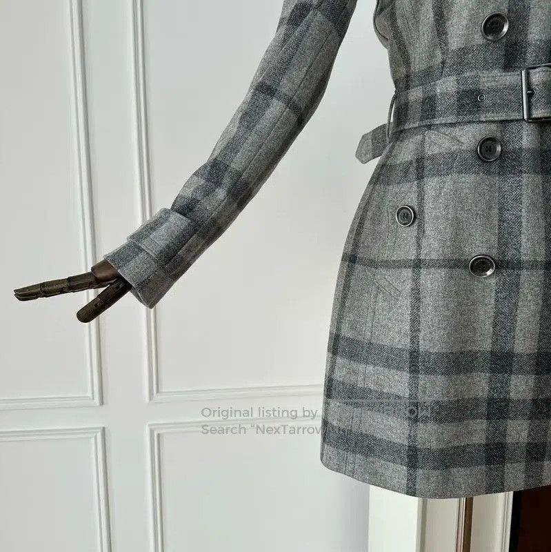 Burberry Burberry Gray Plaid Women's Trench Coat. Size M / US 6-8 / IT 42-44 - 5 Thumbnail
