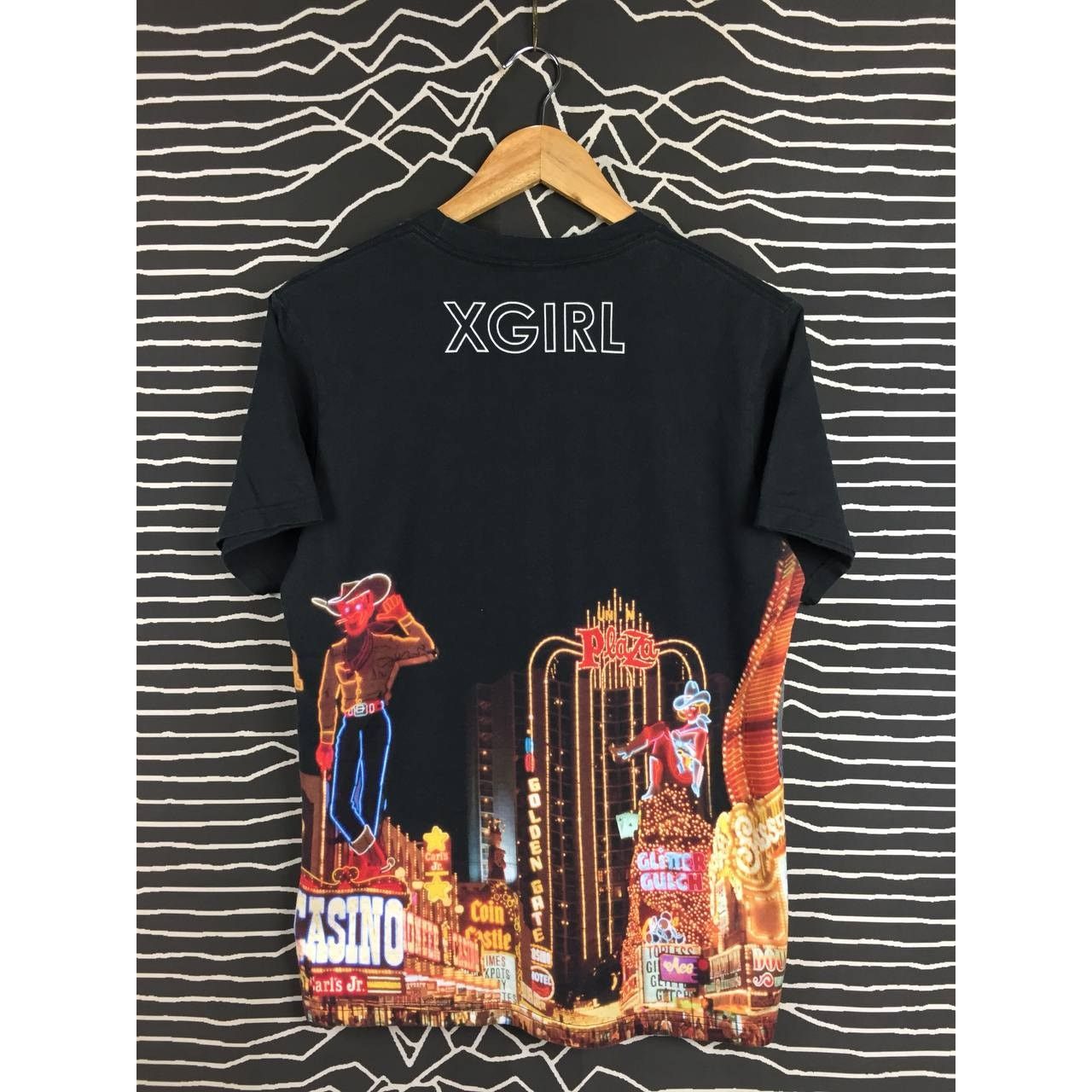 Japanese Brand XGIRL Fremont Street Las Vegas All Over Print Tee One Size Size US M / EU 48-50 / 2 - 5 Thumbnail