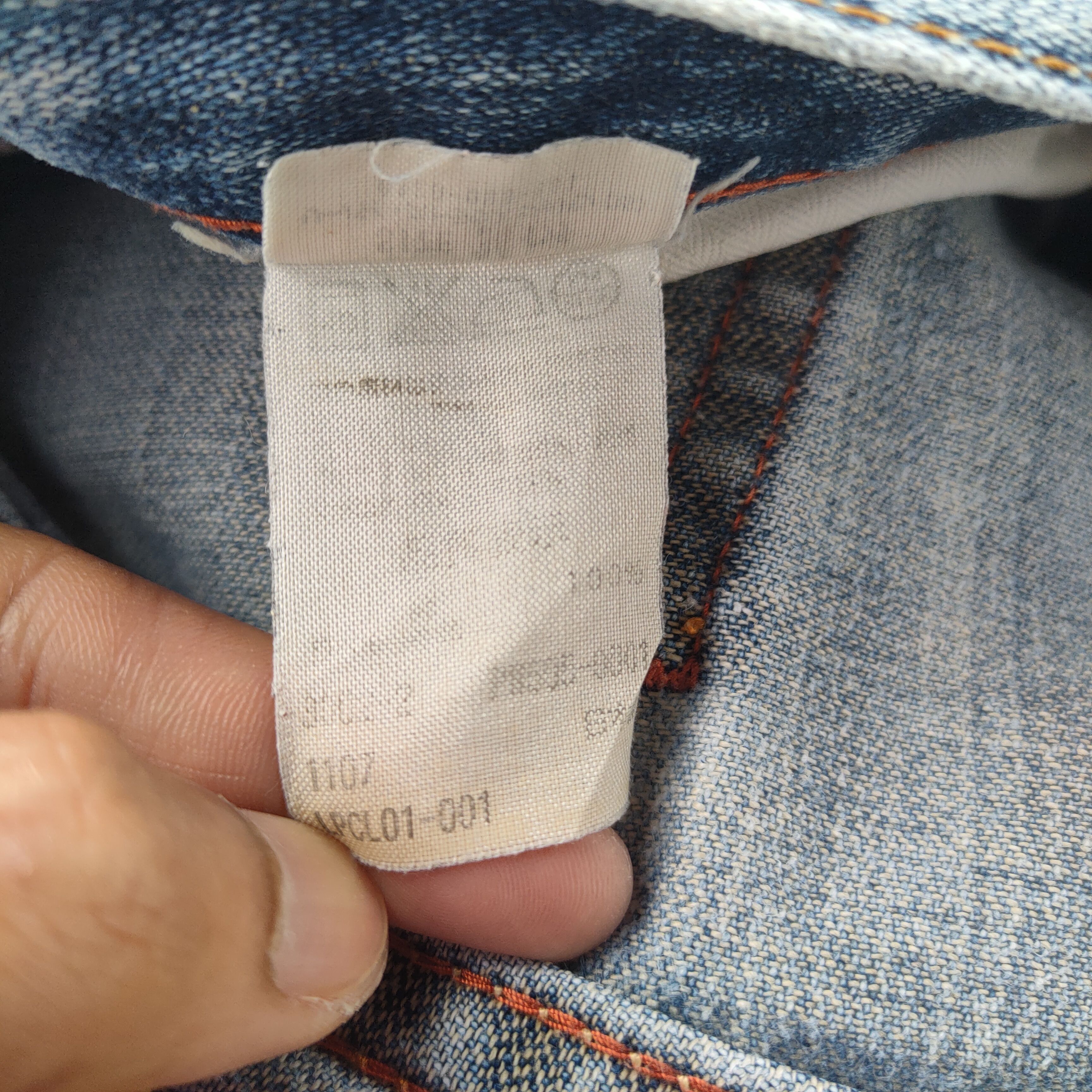 Levi's Vintage Clothing VINTAGE LEVI'S 505 FADED CARPENTER JEANS DENIM PANTS Size US 34 / EU 50 - 15 Thumbnail