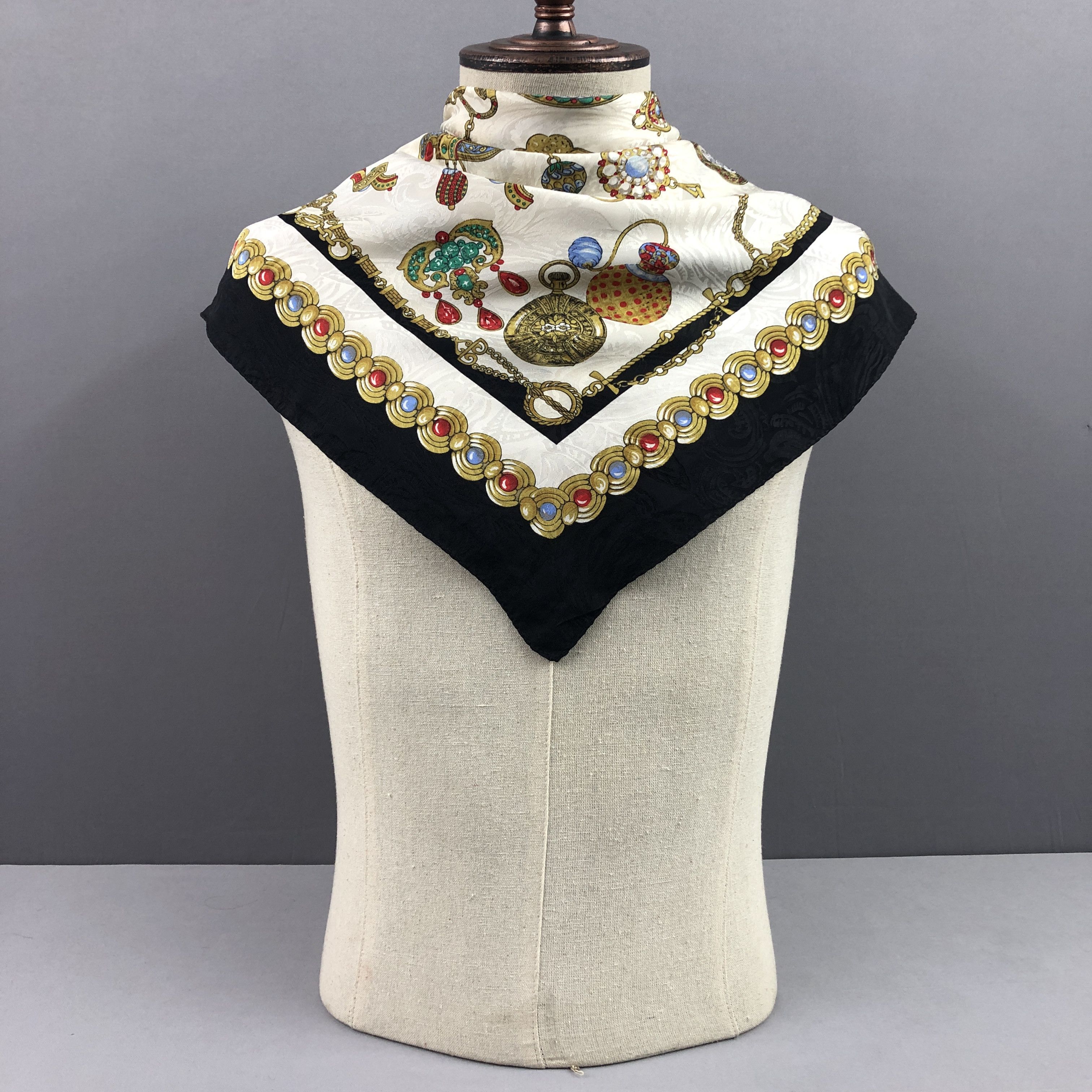 Other Vintage SILK Scarf Twill Stole Wraps Scarves Size ONE SIZE - 3 Thumbnail