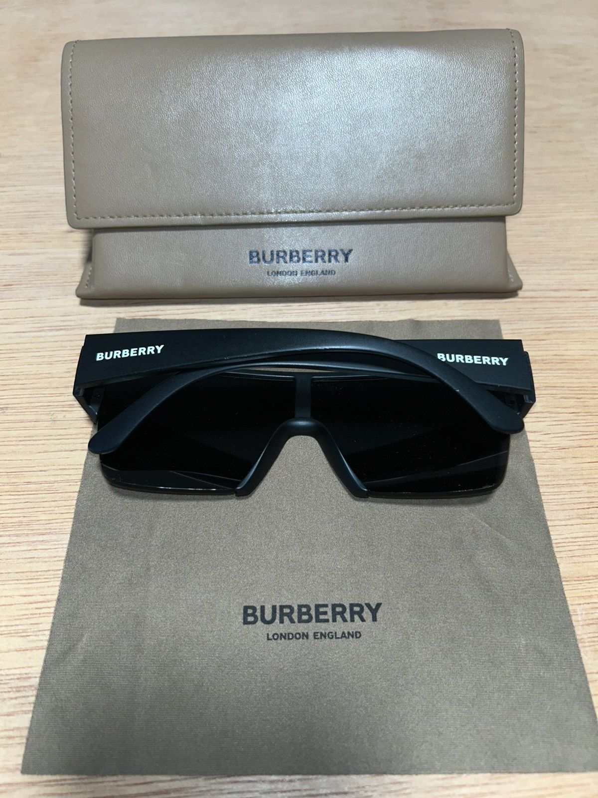 Burberry BURBERRY BE4291 Size ONE SIZE - 5 Thumbnail