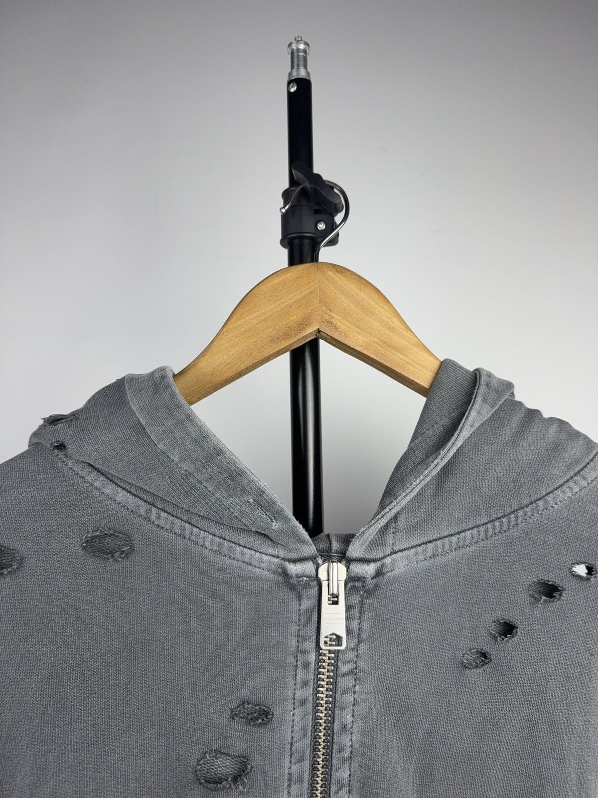 Allsaints 00s AllSaints Distressed Oversized Zip Hoodie Washed Grey Size S / US 4 / IT 40 - 5 Thumbnail