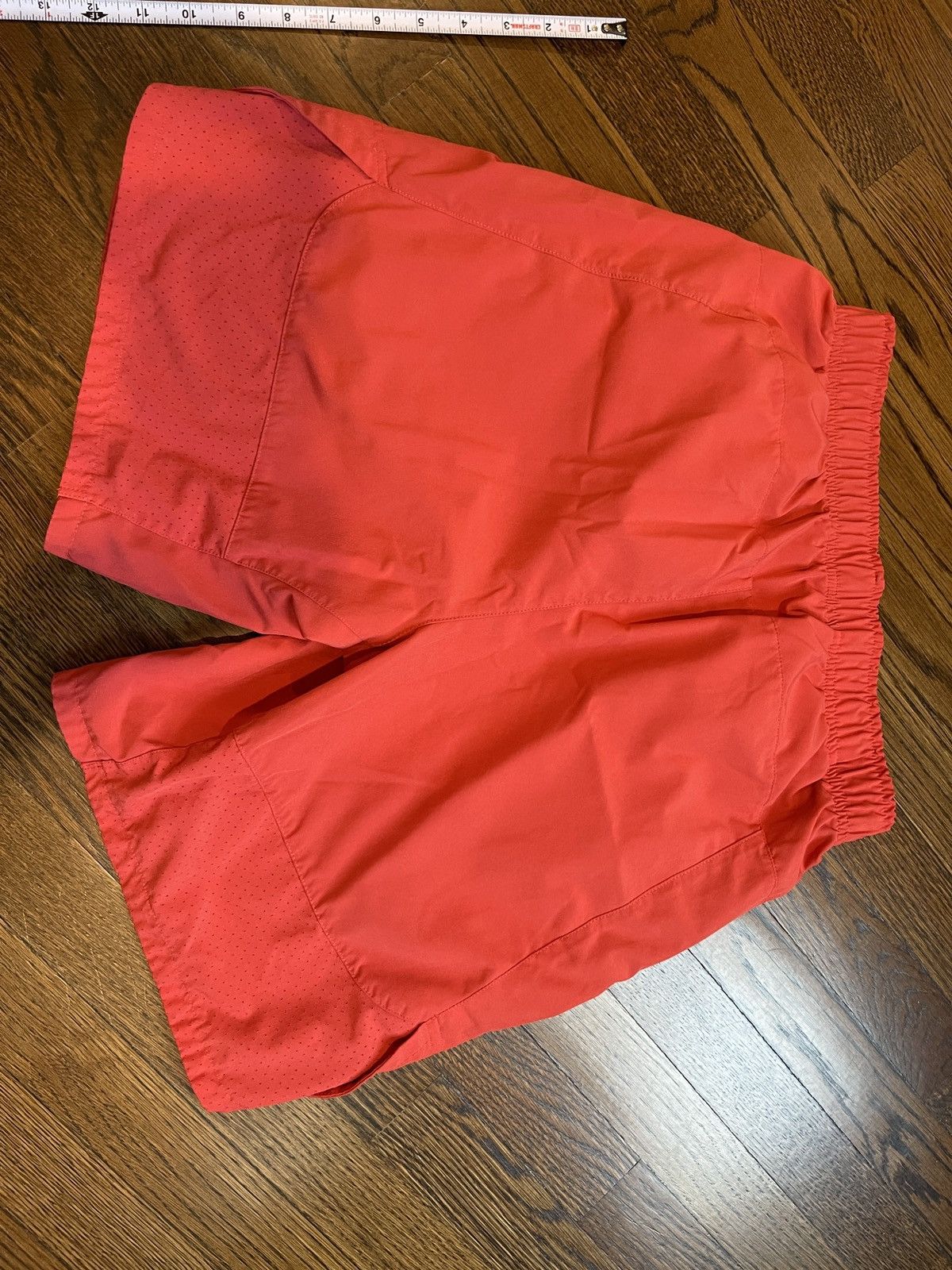 Nike Nike dri-fit shorts size medium Size US 32 / EU 48 - 6 Thumbnail